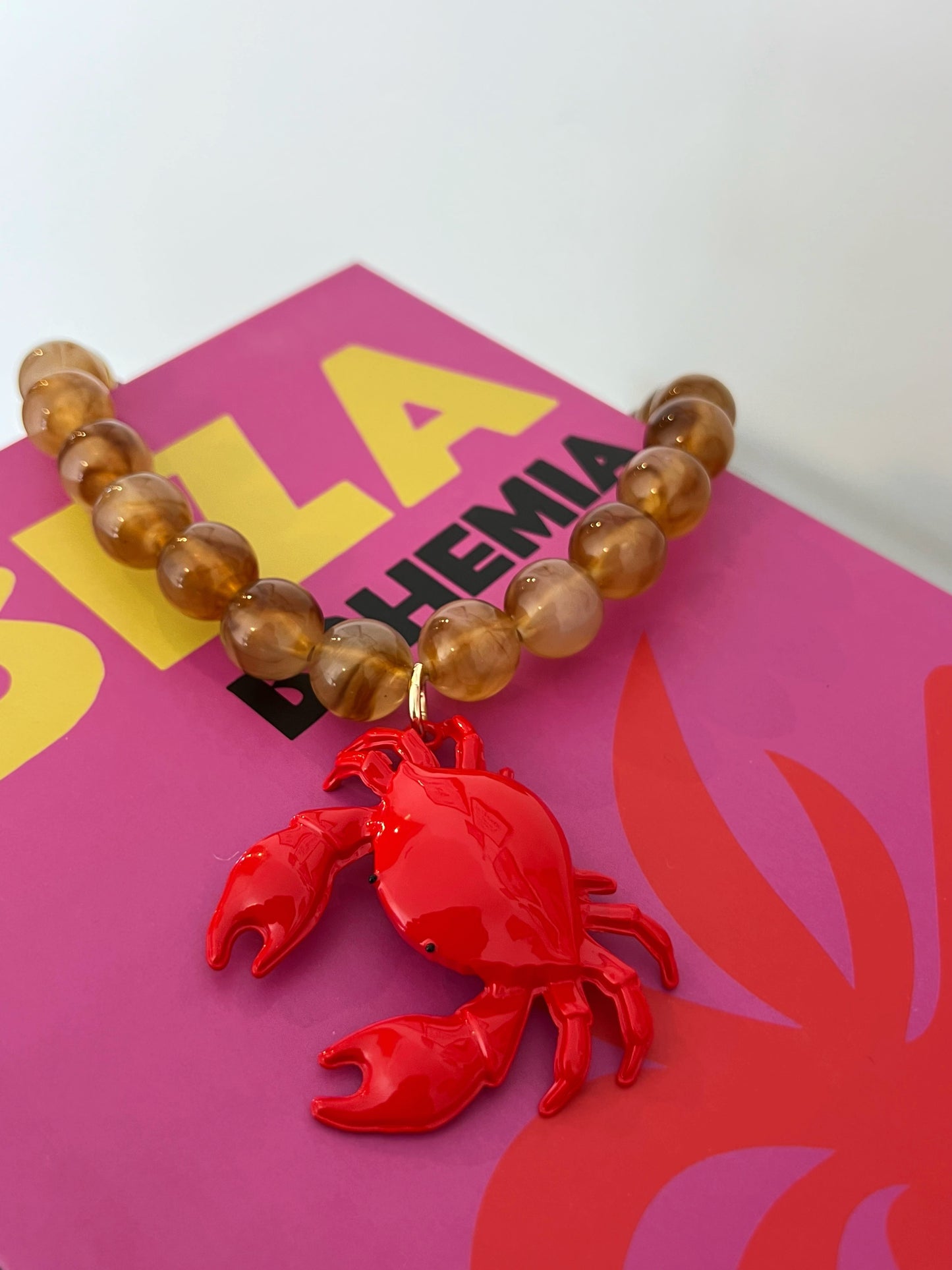 COLLAR BROWN CRAB