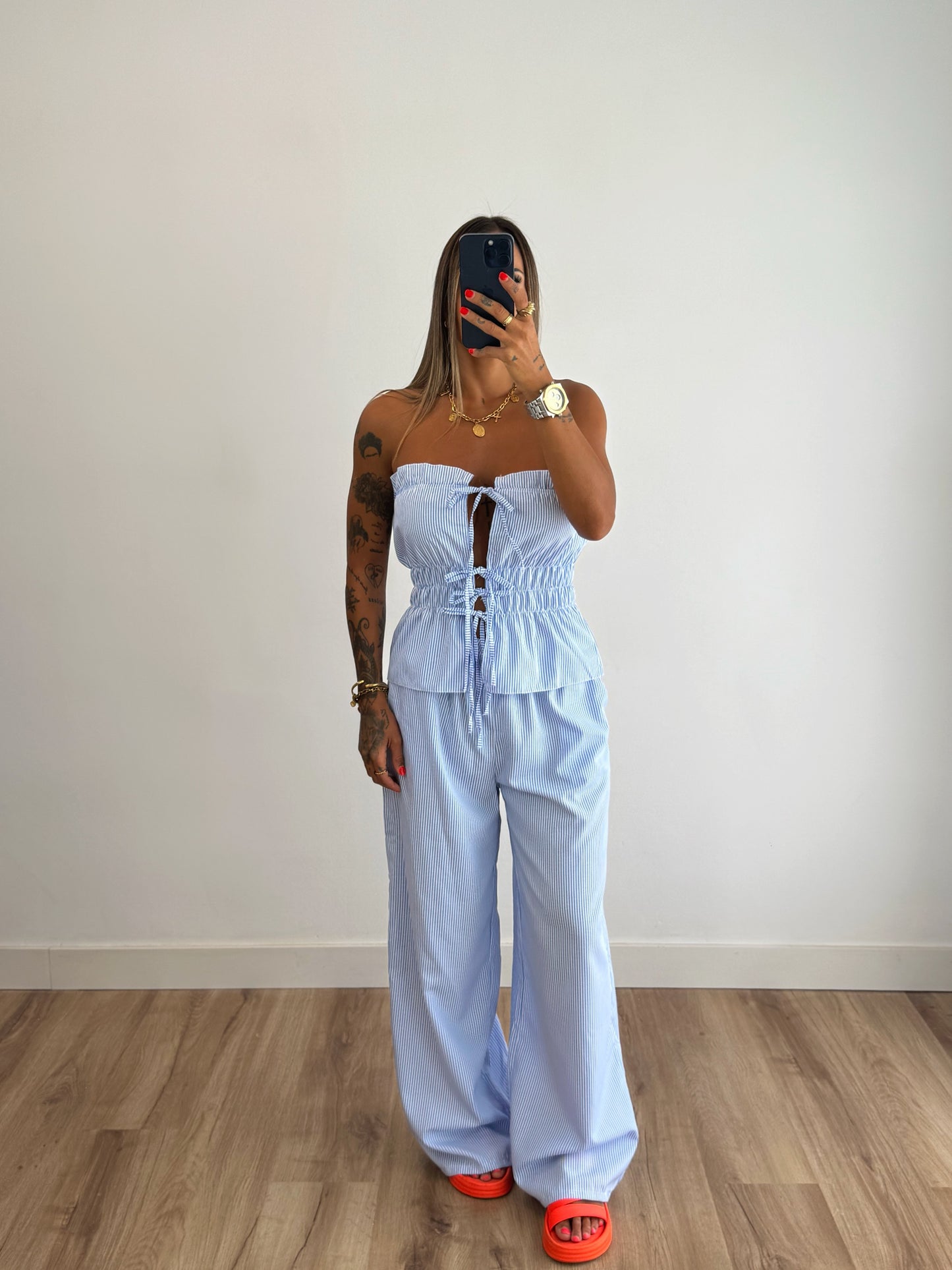 CONJUNTO QUAY