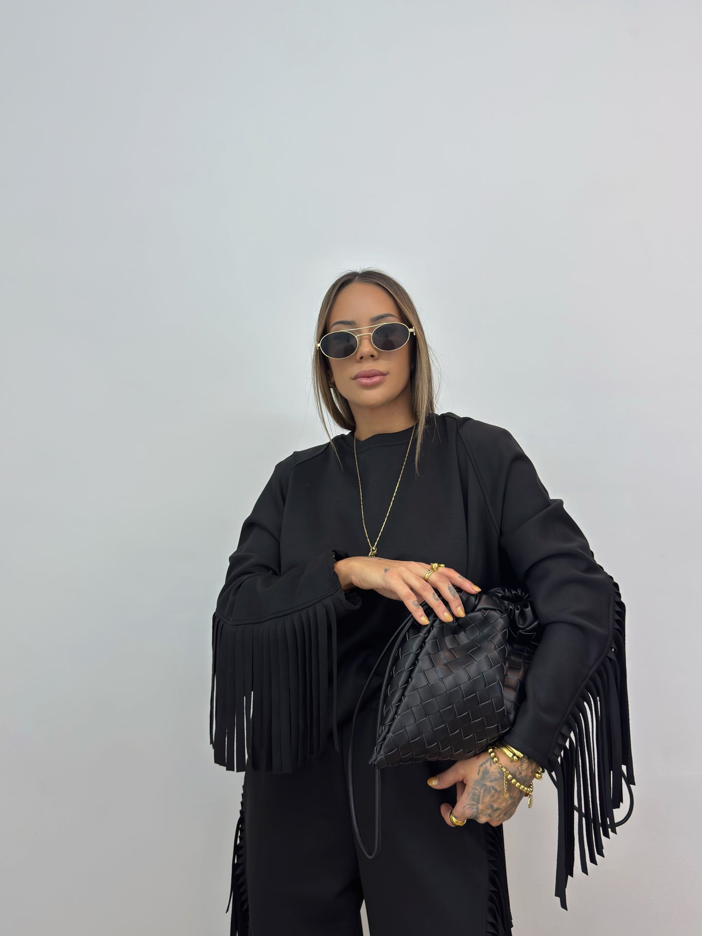 CLUTCH TEXTURE BLACK