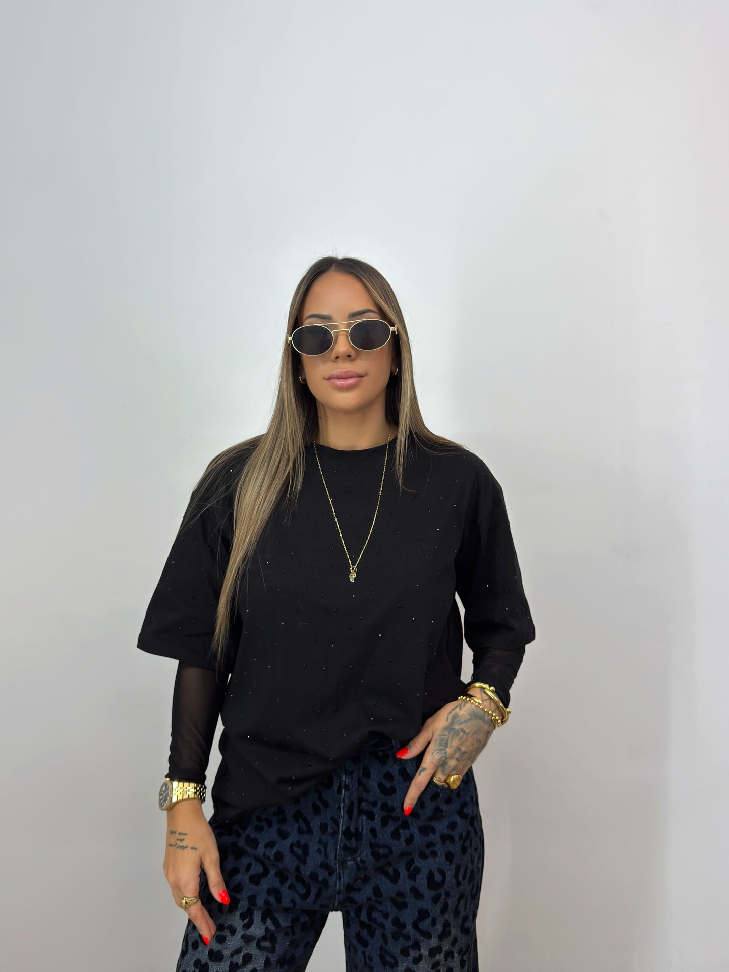 CAMISETA OVER PREMIUM SHINNY BLACK