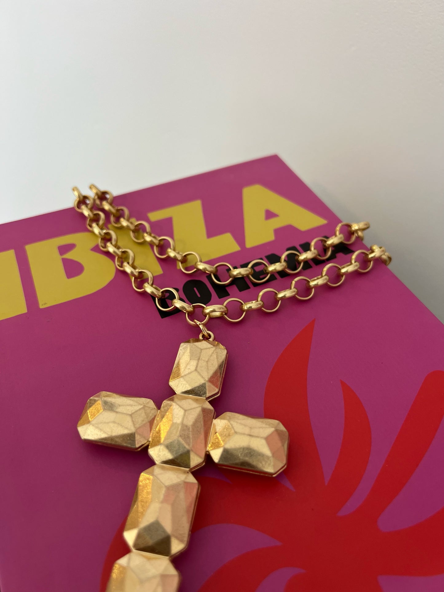 COLLAR BIG CROSS