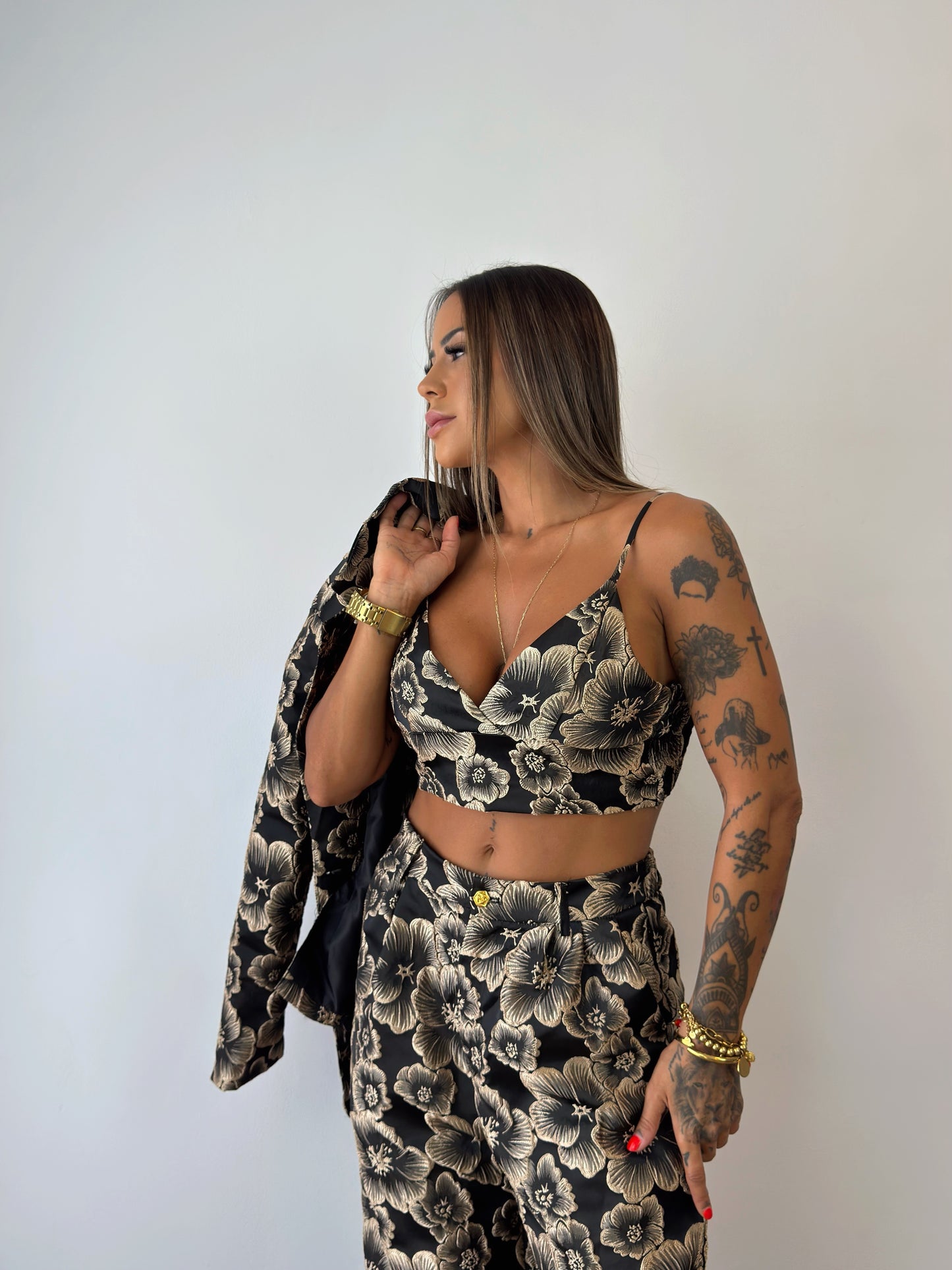 TRAJE 3 PIEZAS PREMIUM GOLD