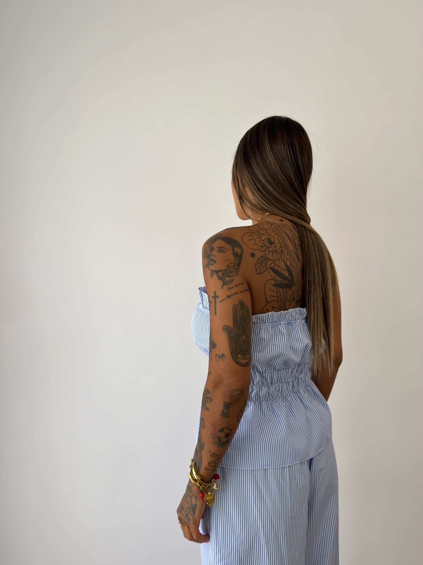 CONJUNTO QUAY