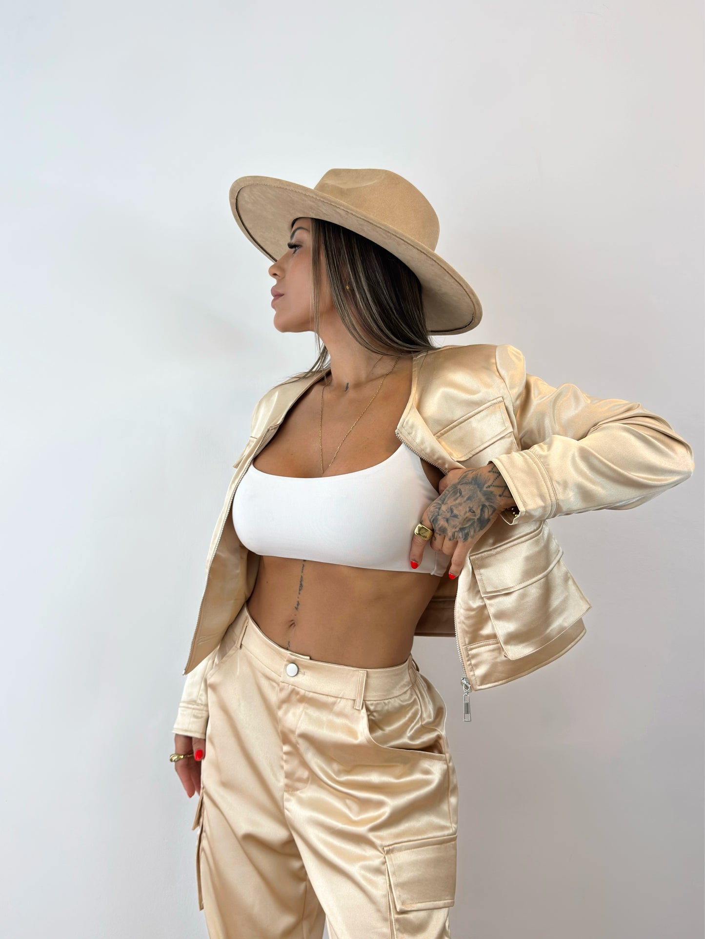 PANTALÓN PREMIUM CARGO GOLD