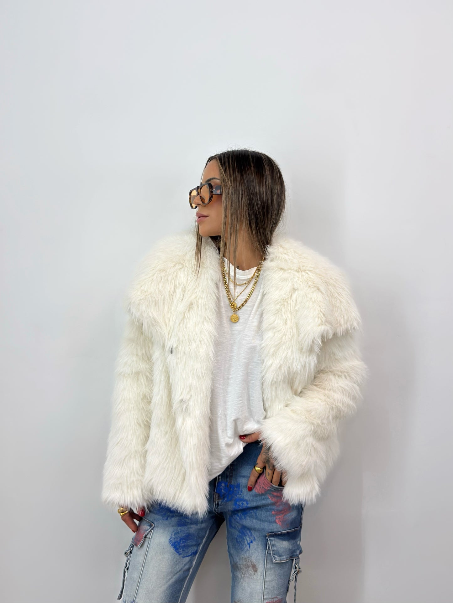 ABRIGO PREMIUM HANNAH WHITE