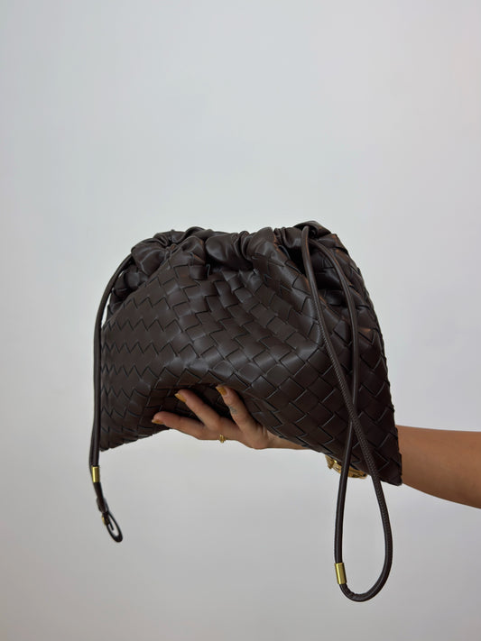 CLUTCH TEXTURE COFFEE