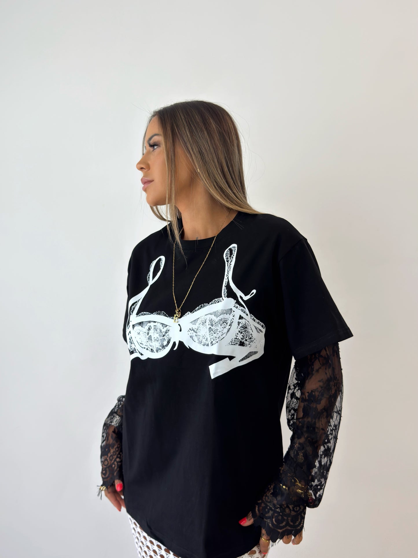 CAMISETA OVER BRALETTE BLACK