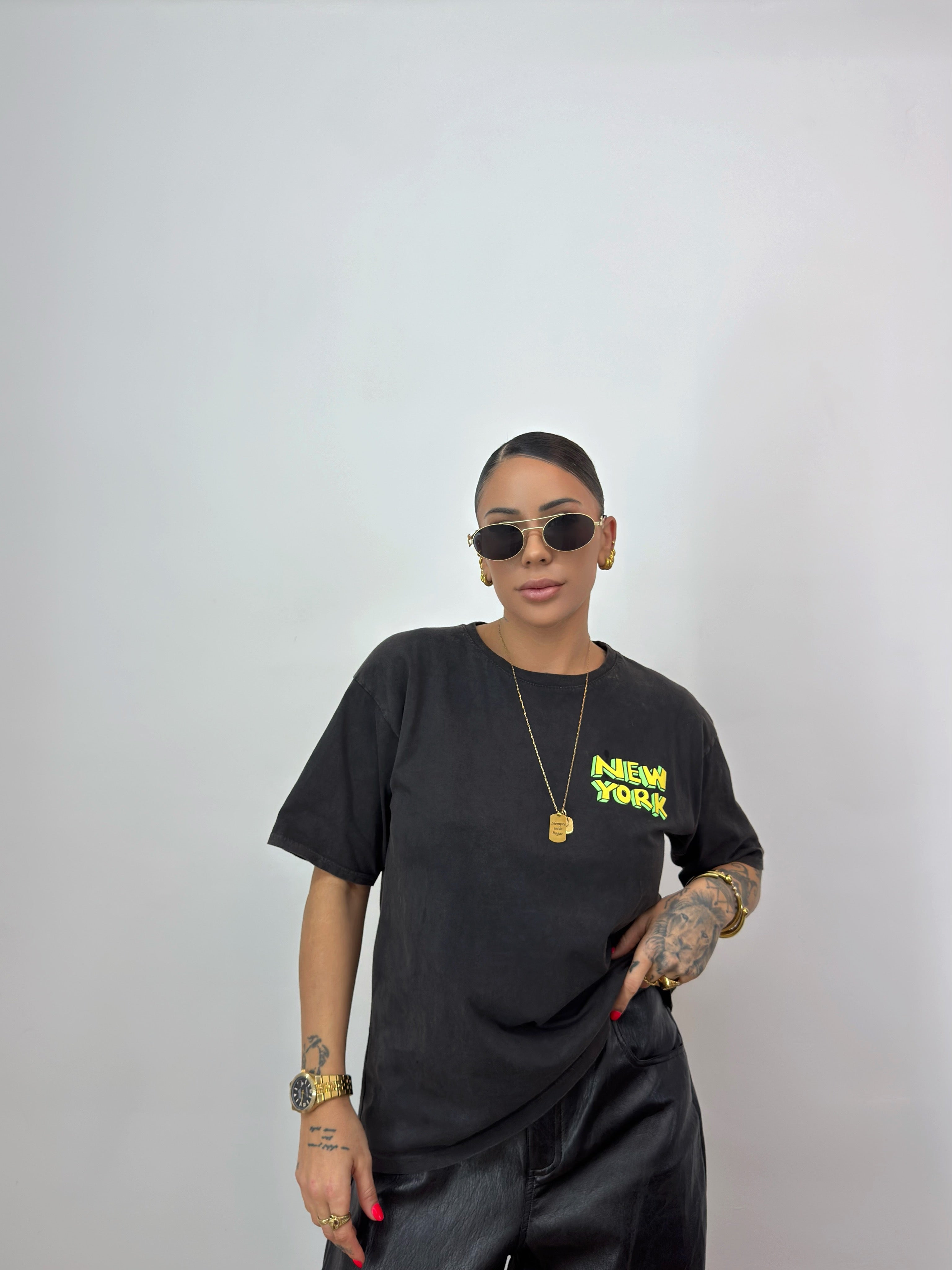 CAMISETA PREMIUM EFECTO LAVADO NEW YORK