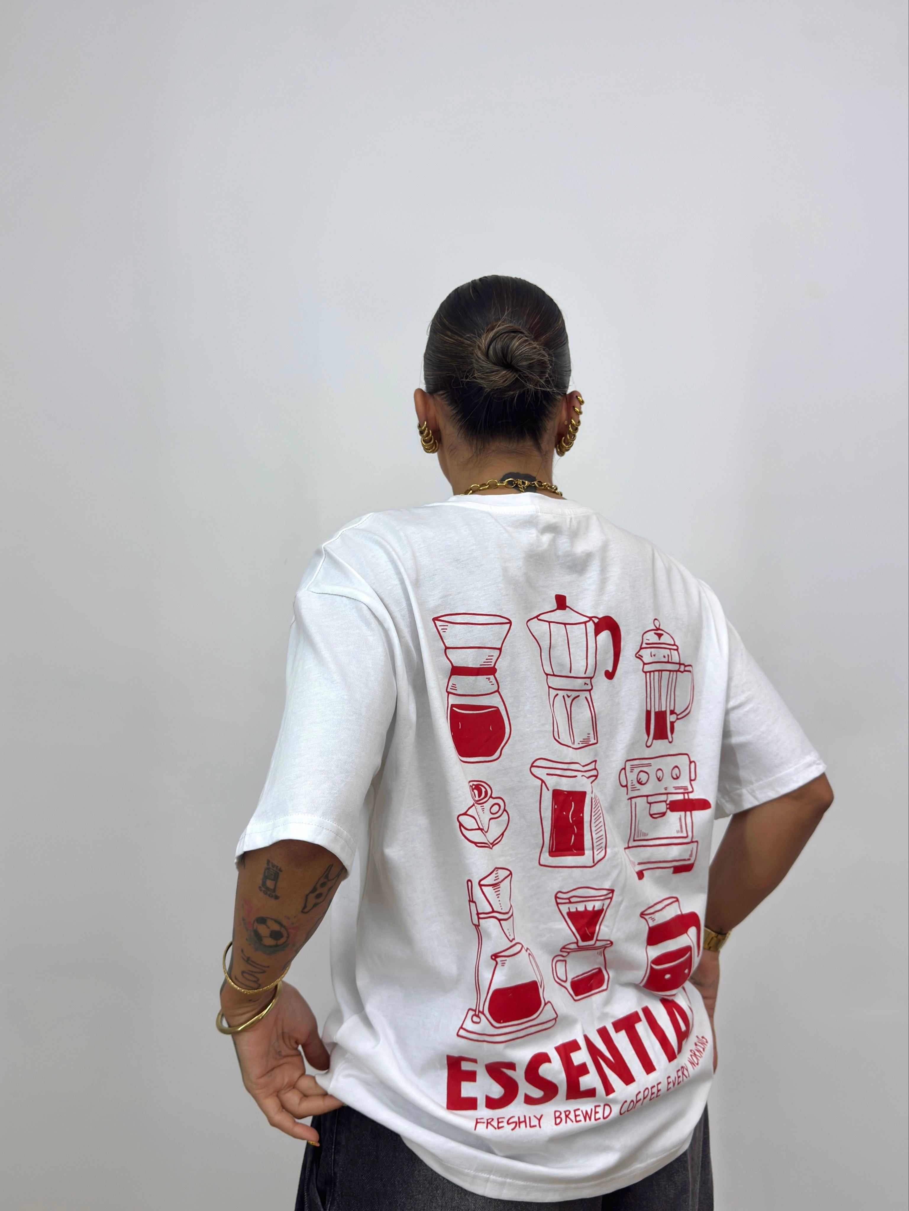 CAMISETA OVER ESSENTIALS