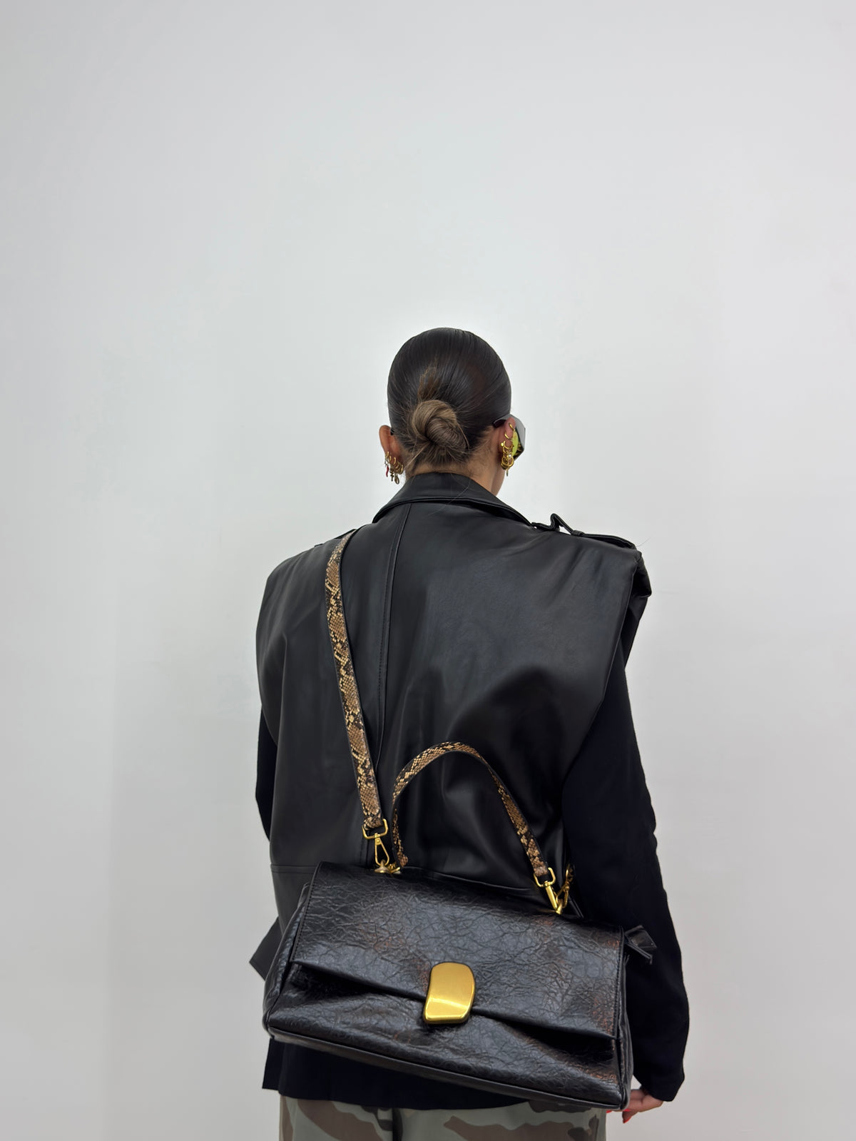 BOLSO PREMIUM BLACK SNAKE