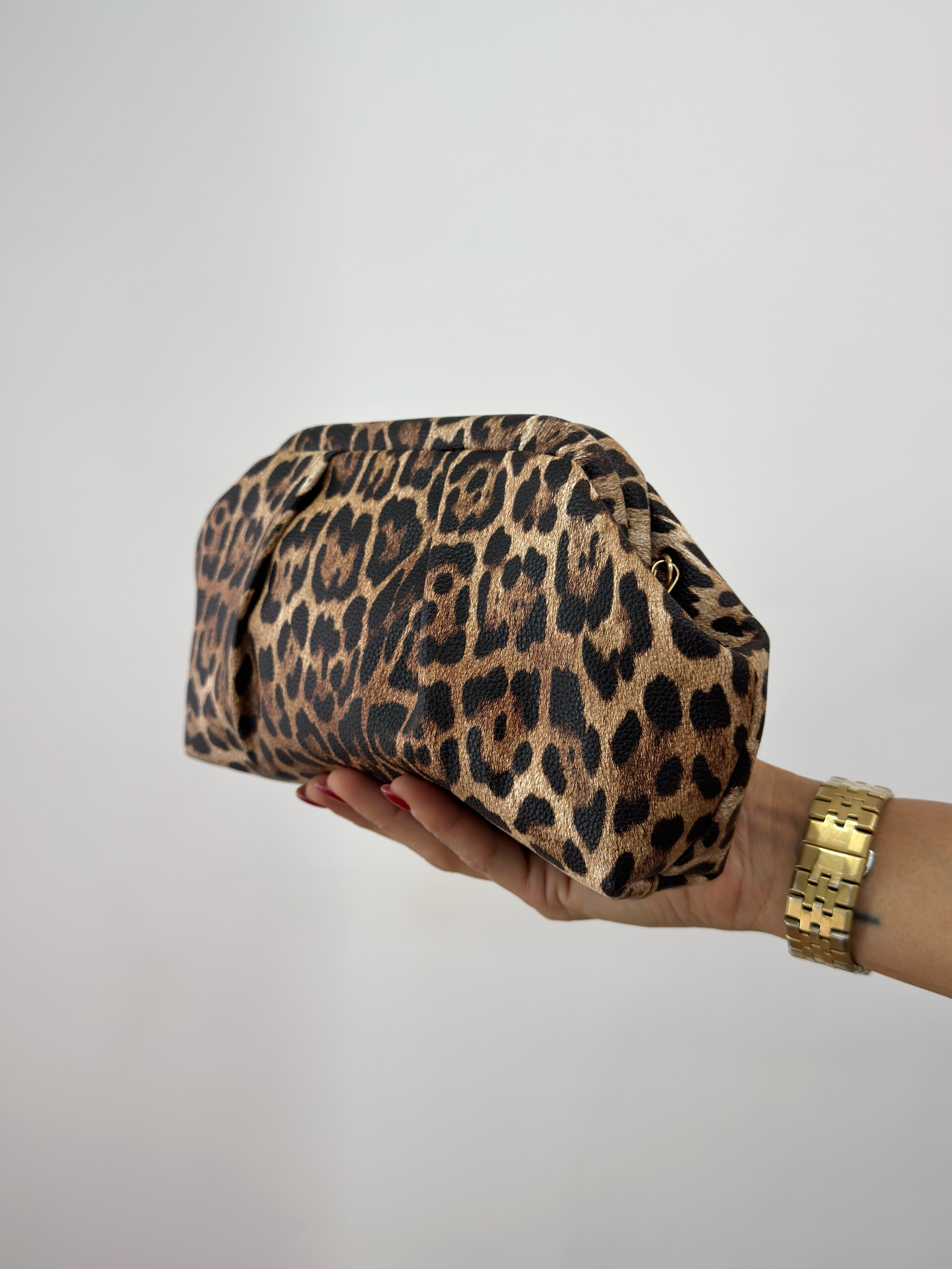 CLUTCH LEO CHAIN