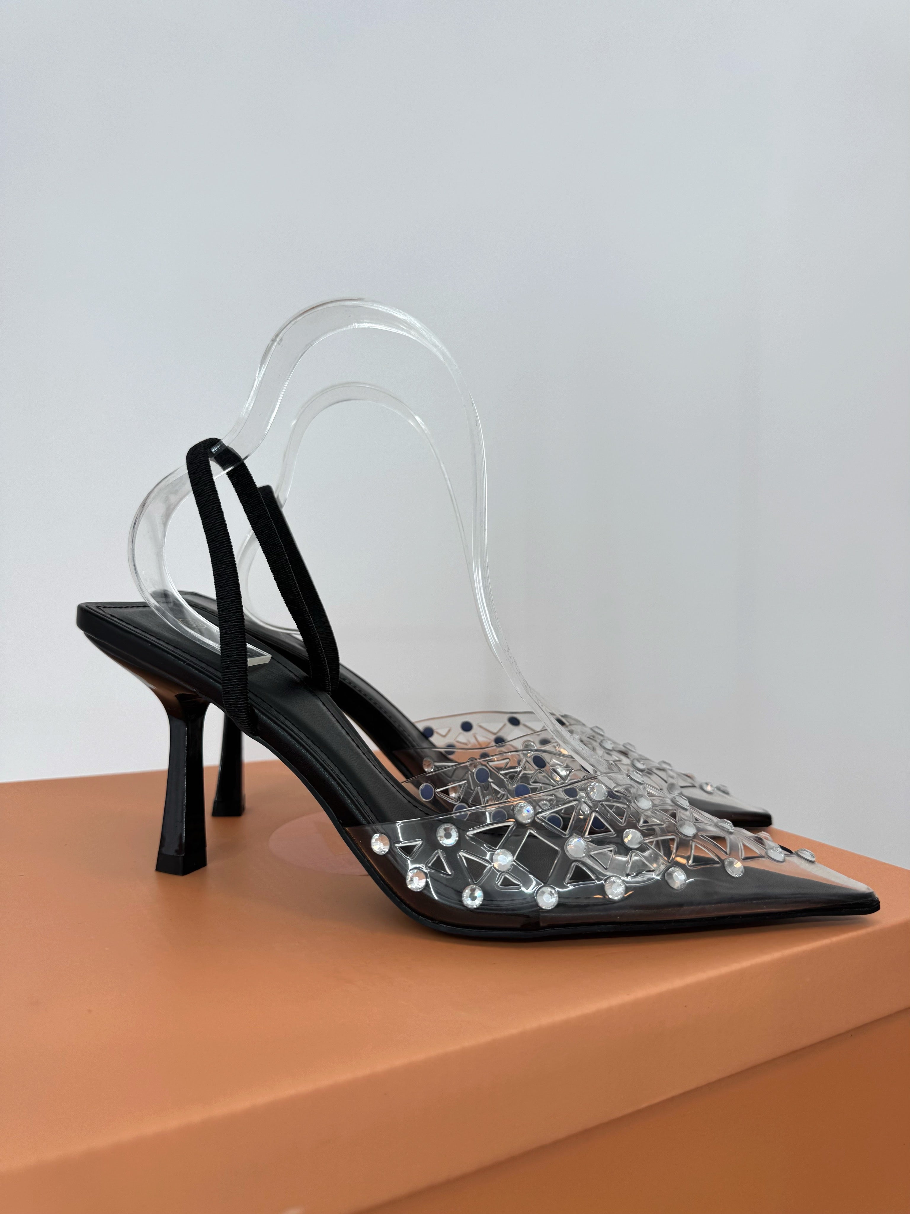 TACONES BLACK CLEAR
