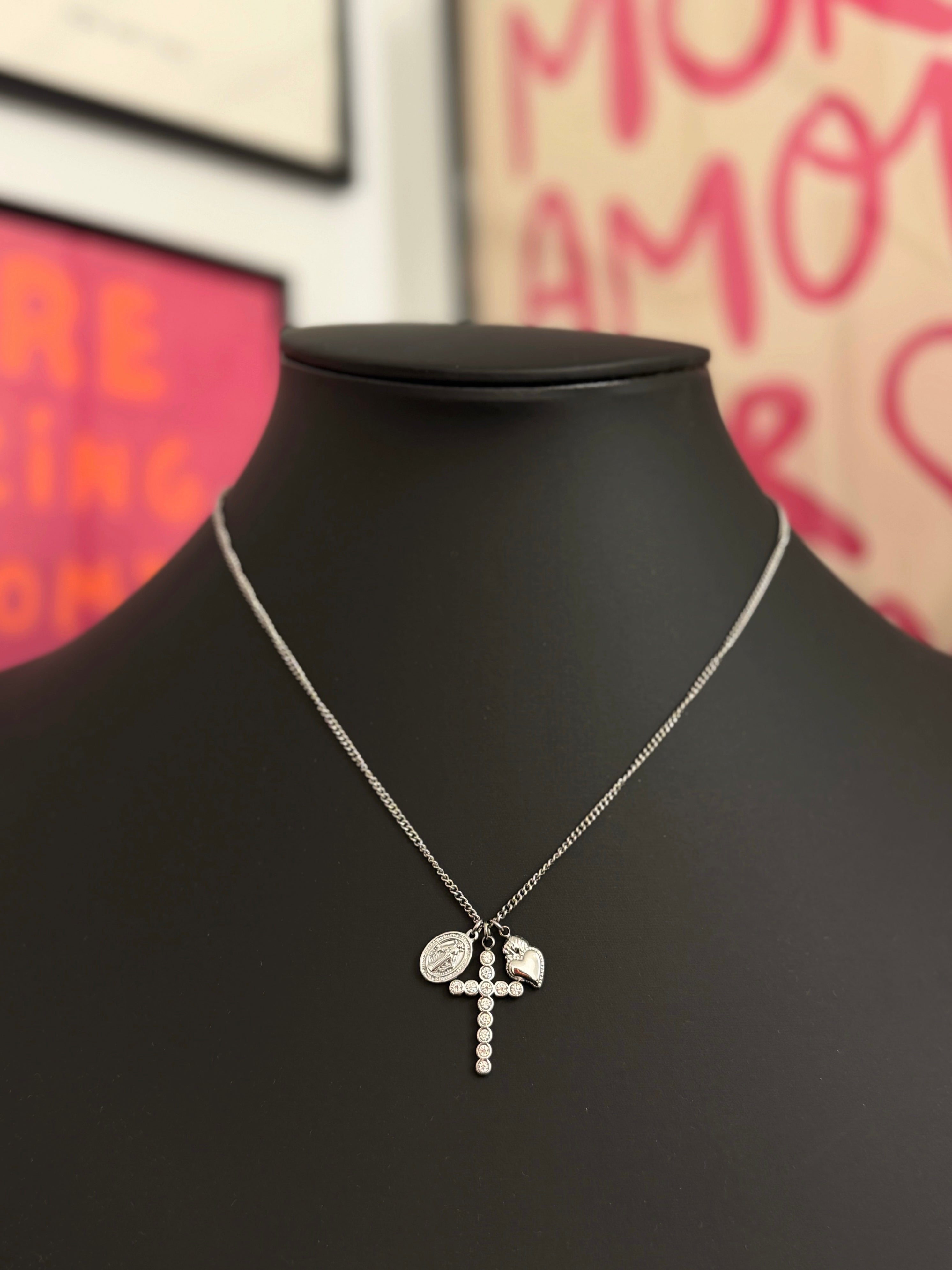 COLLAR VIRGIN CROSS SILVER