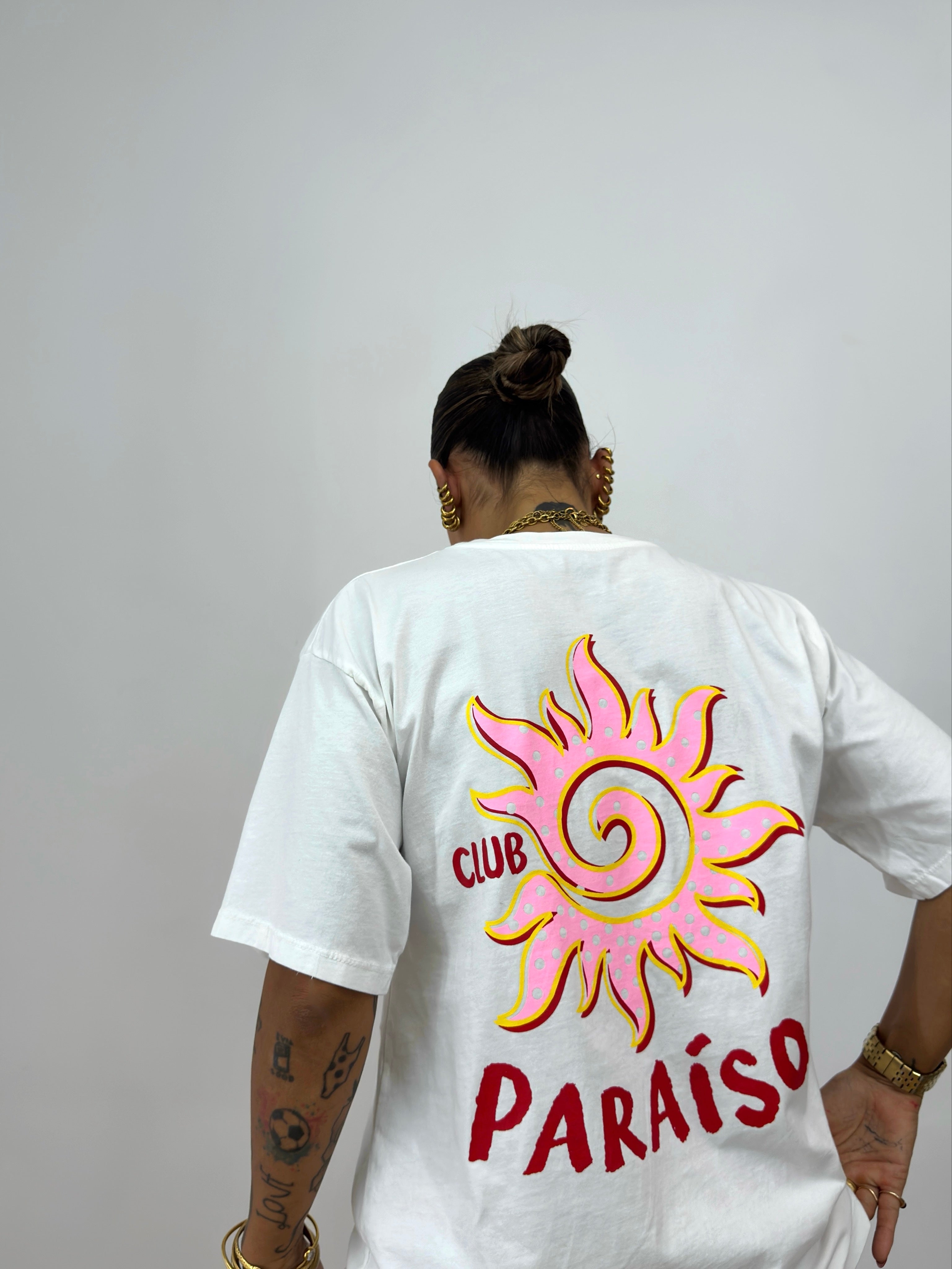 CAMISETA OVER CLUB PARAÍSO