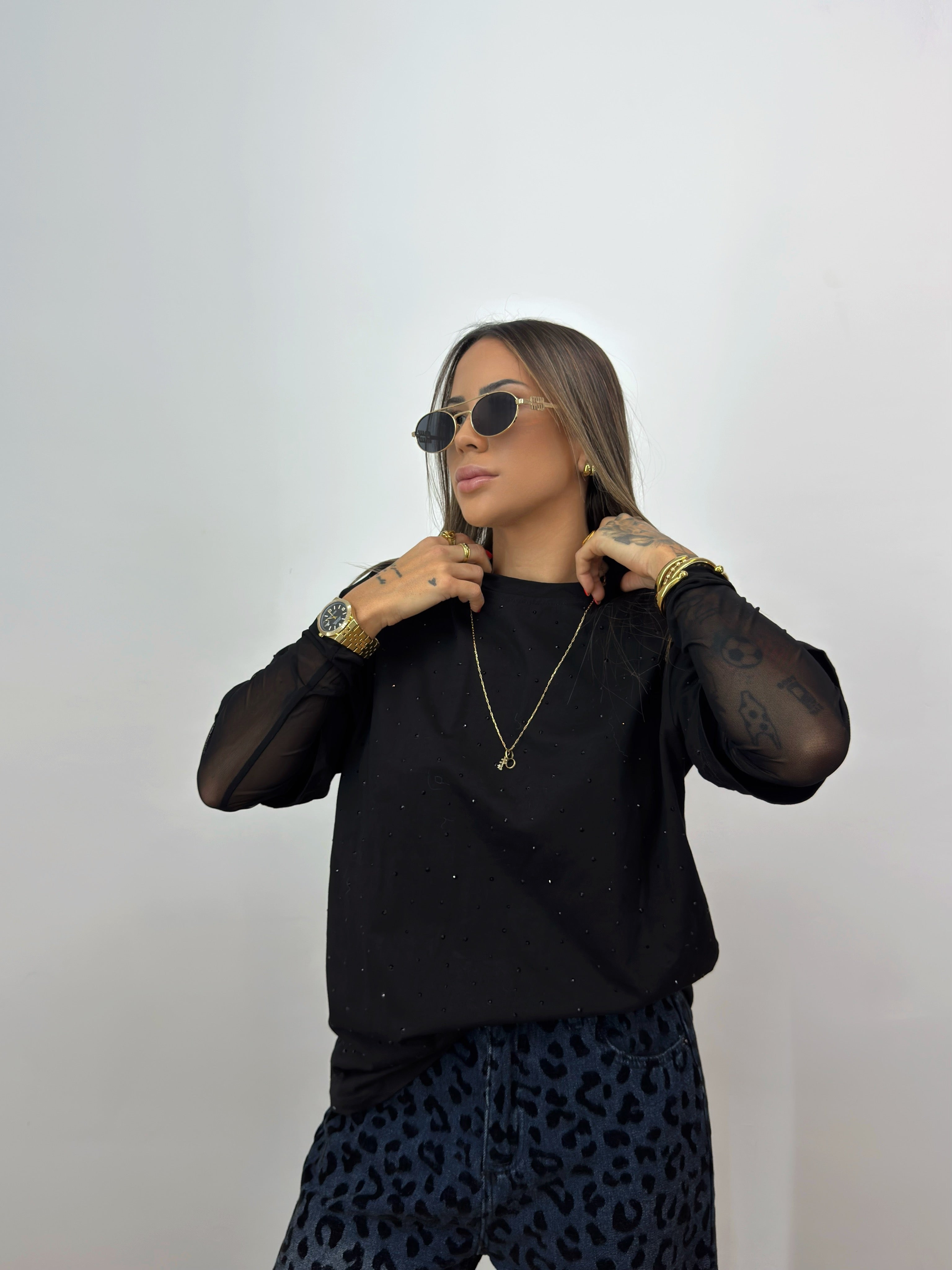 CAMISETA OVER PREMIUM SHINNY BLACK