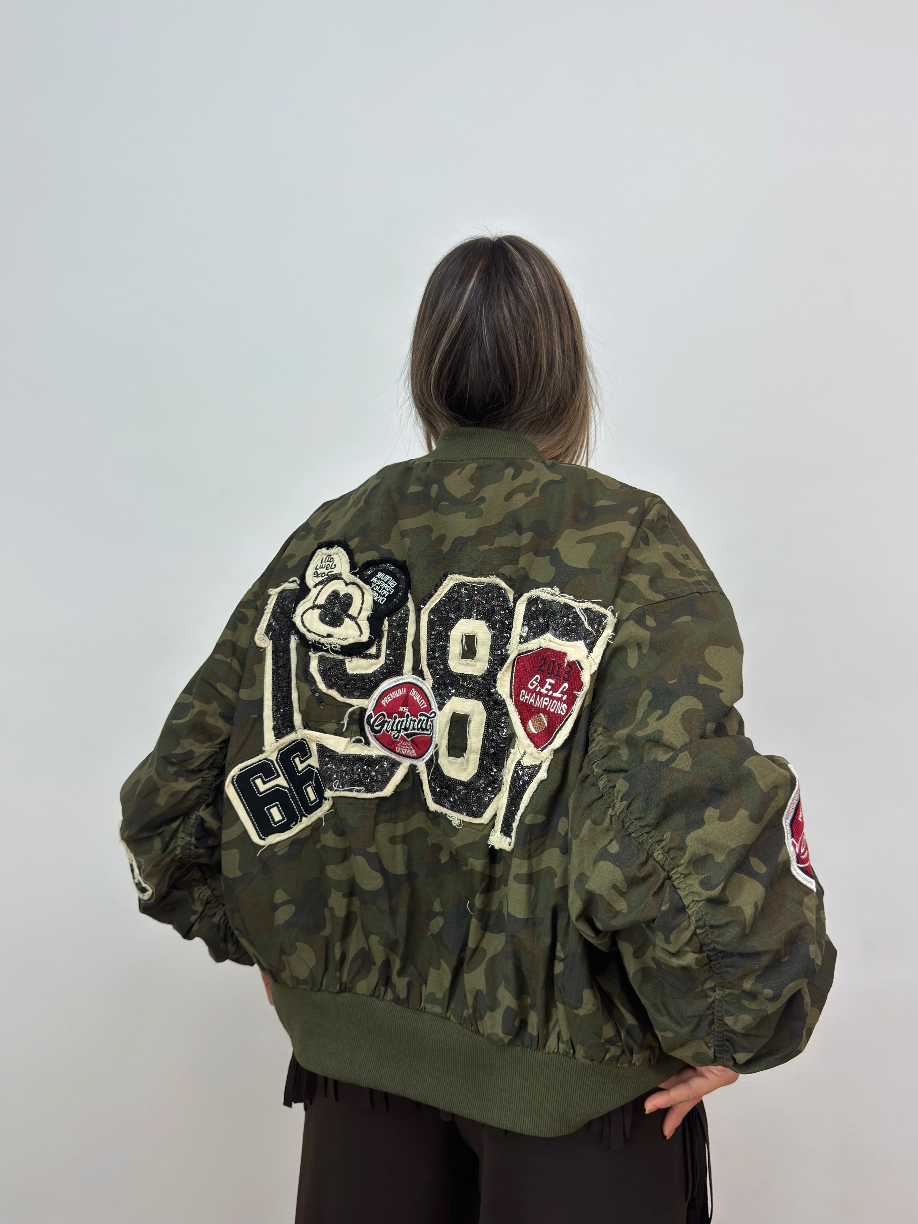 BOMBER OVER PREMIUM CAMU