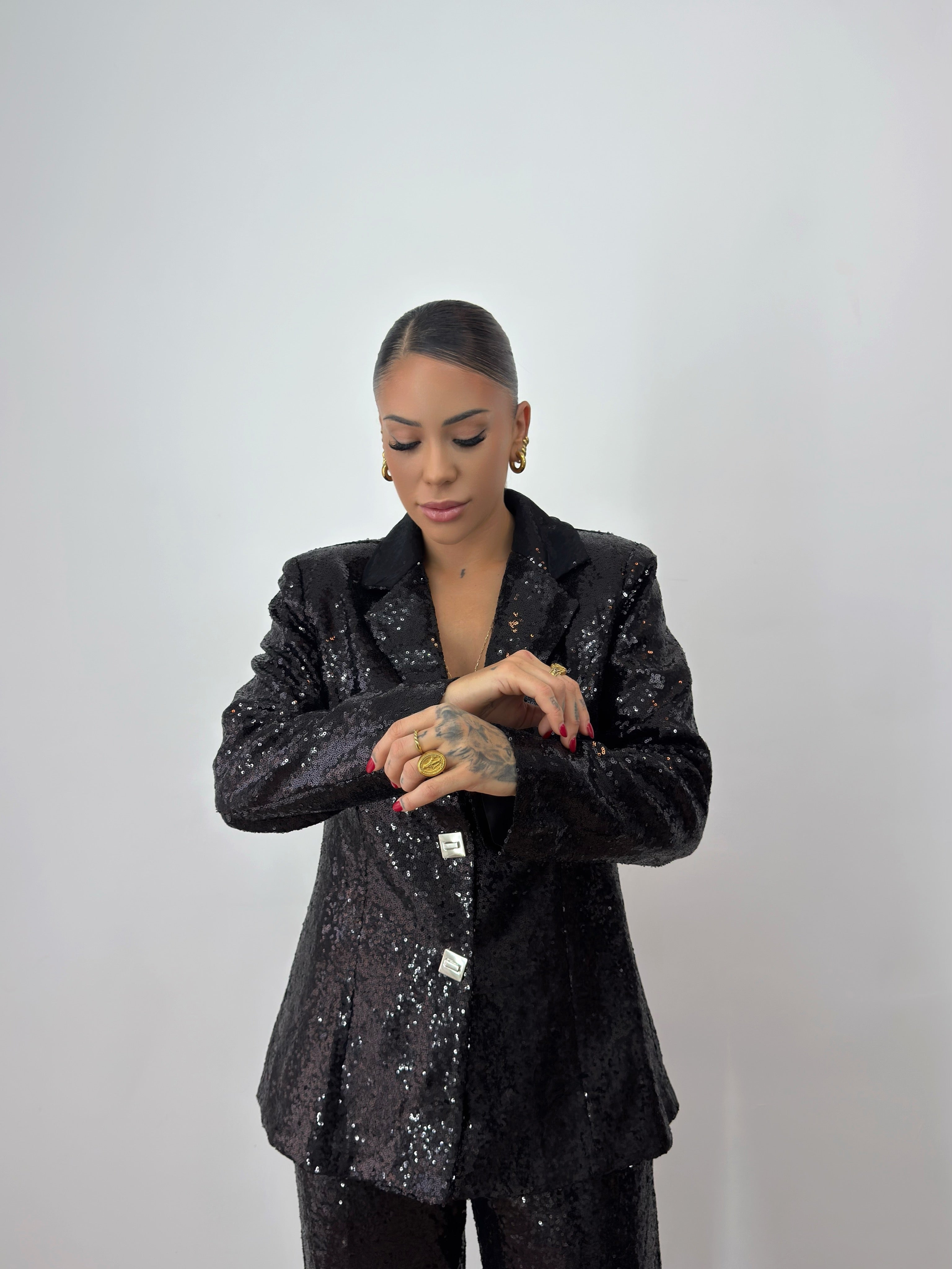 TRAJE PREMIUM BLACK GIO