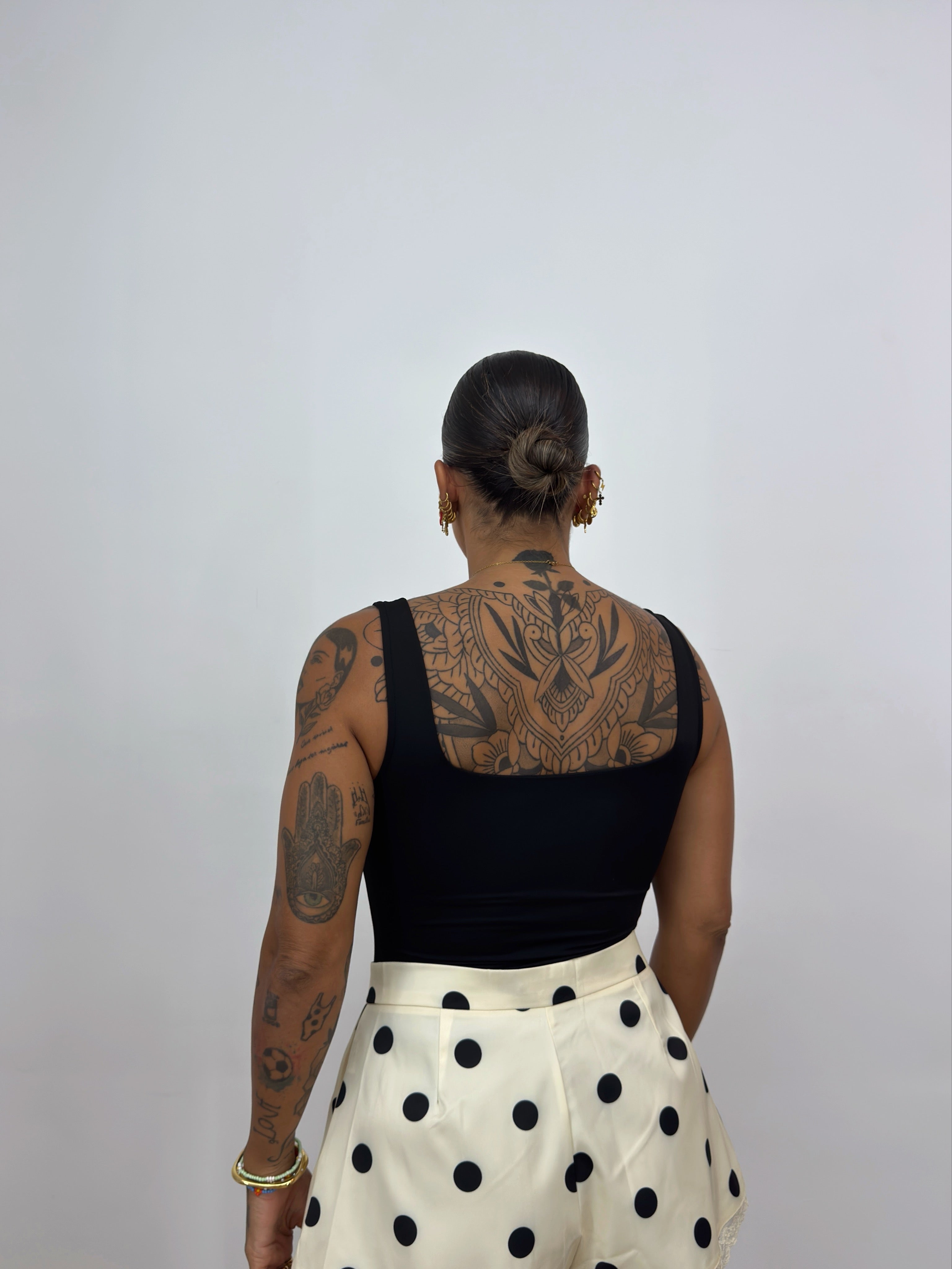 SHORT PREMIUM SATINADO POLKA DOTS YELL