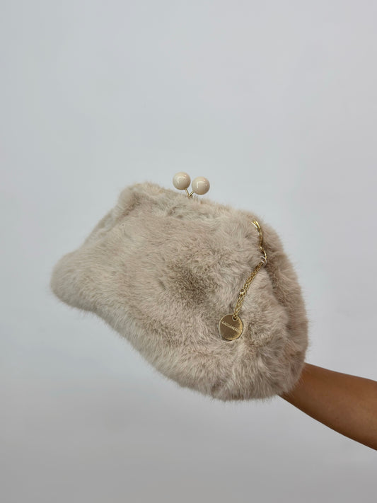 MAXI CLUTCH FLUFFY NUDE KASSANDRA