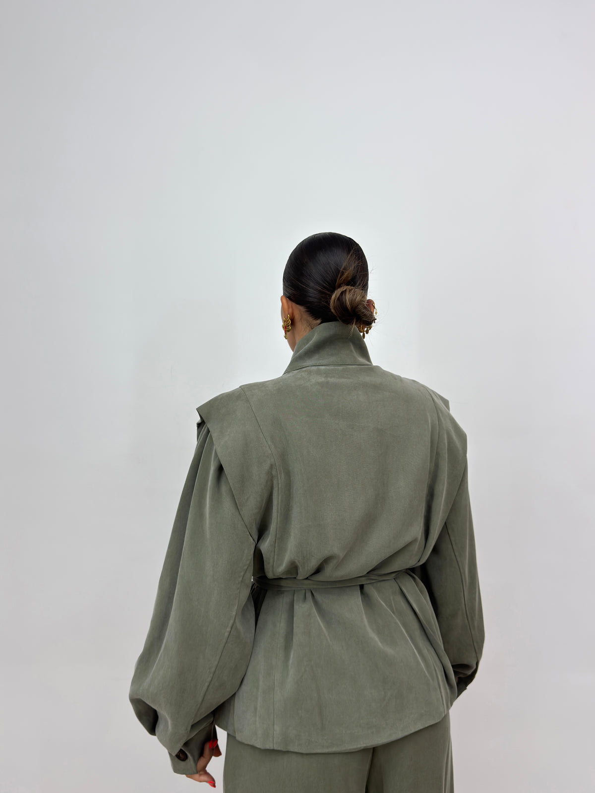 CHAQUETA LYOCELL LUMINA OLIVE
