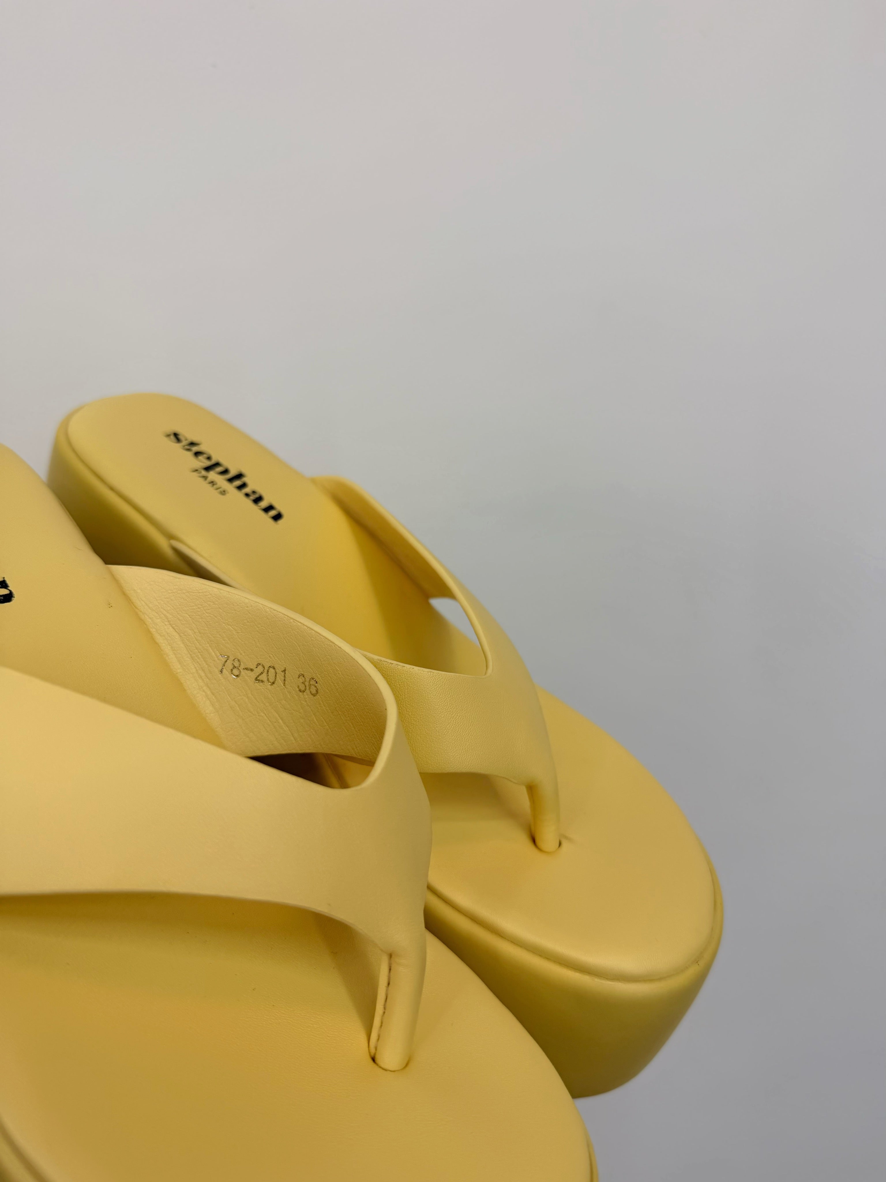 MULES PLATFORM YELL