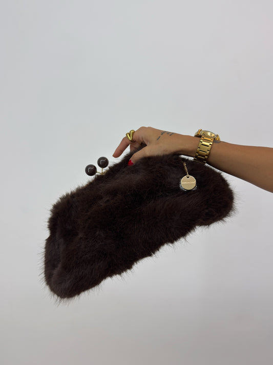 MAXI CLUTCH FLUFFY CHOCO KASSANDRA