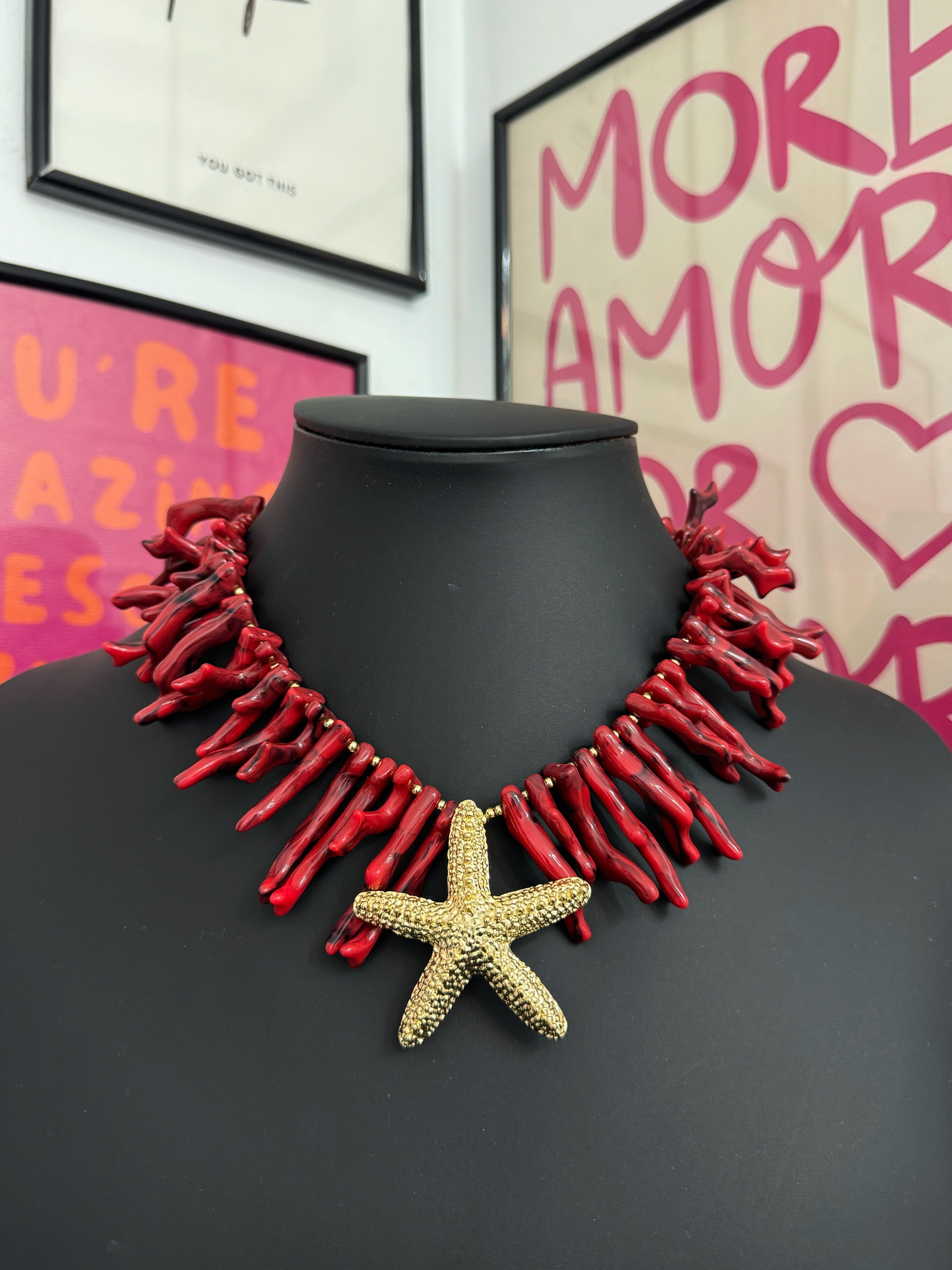 COLLAR CORAL STARFISH