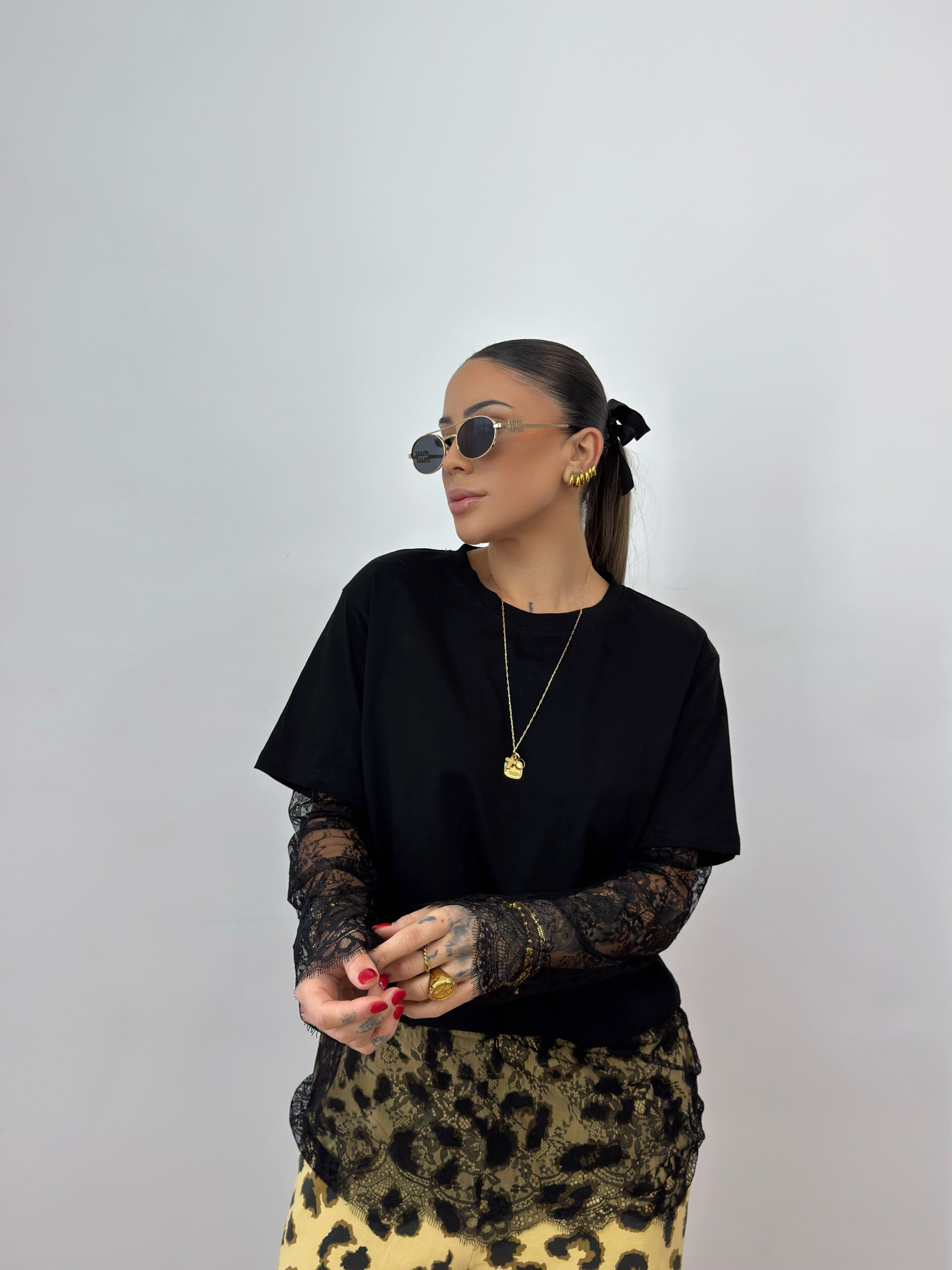 CAMISETA BLACK BLONDA