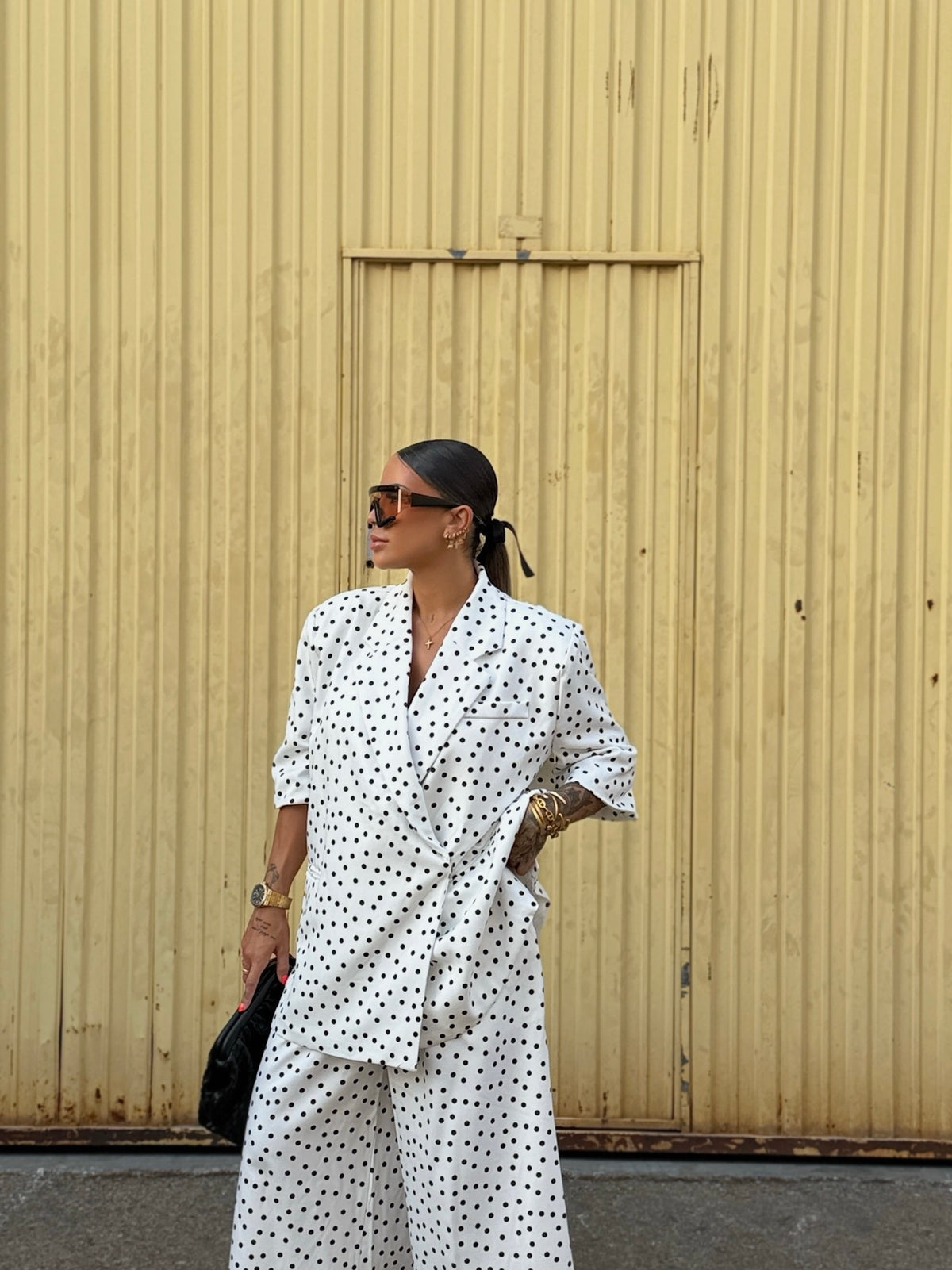 BLAZER OVER PREMIUM POLKA DOTS