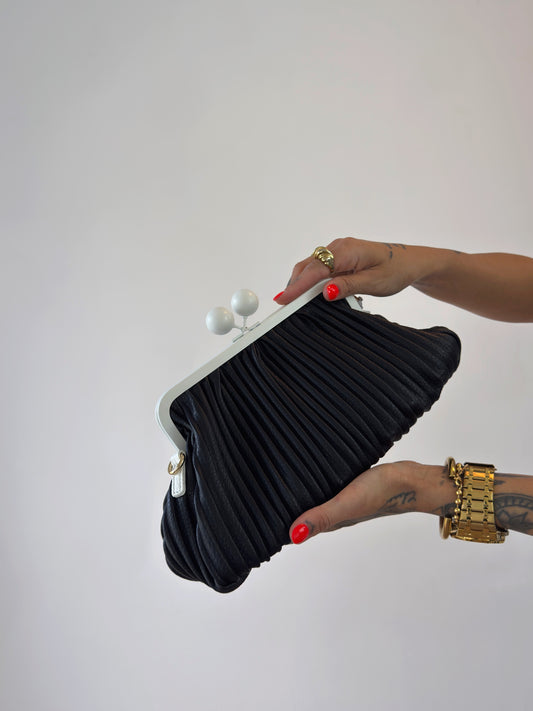 BOLSO DE MANO HYPE