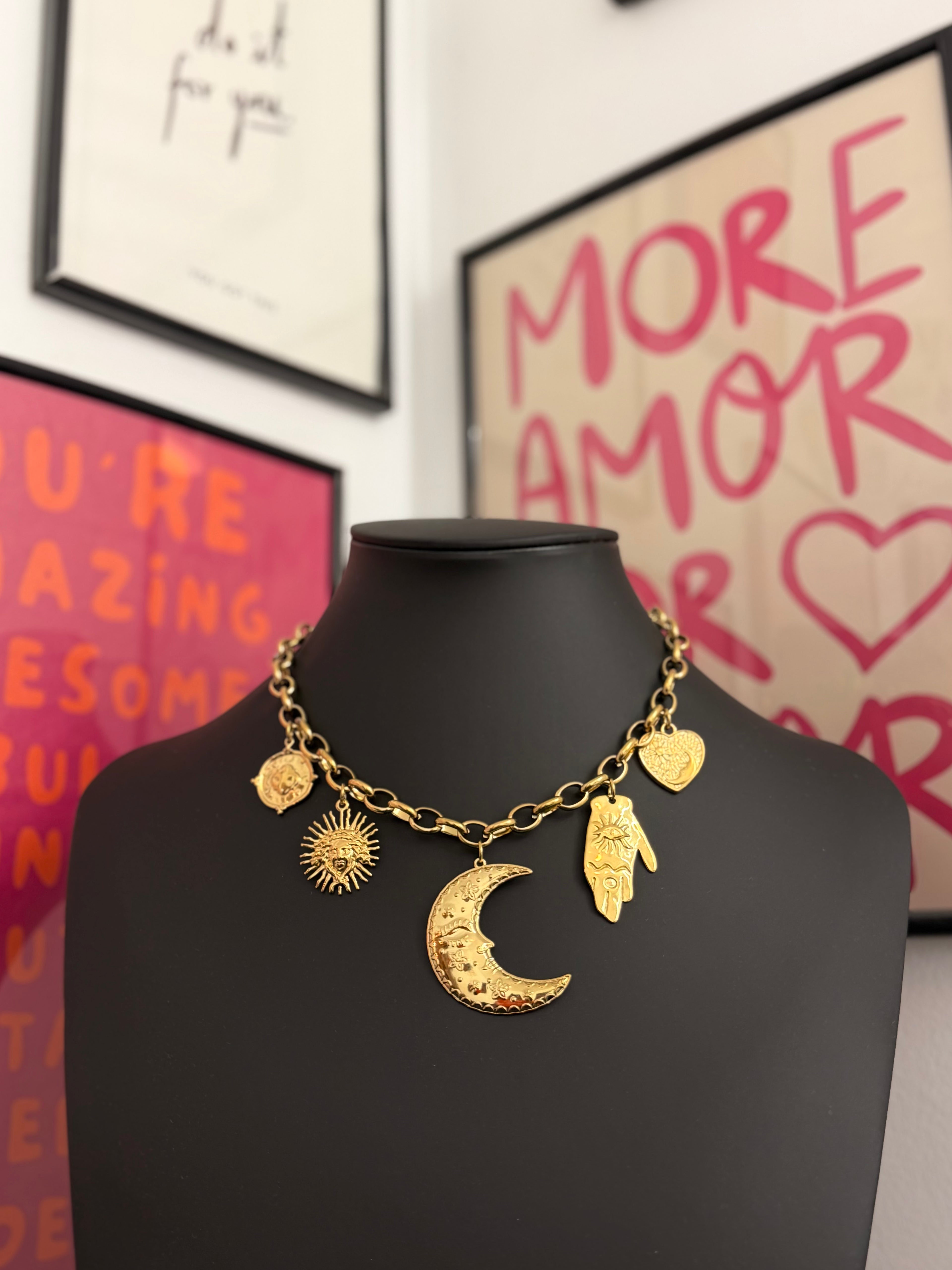 COLLAR MOON