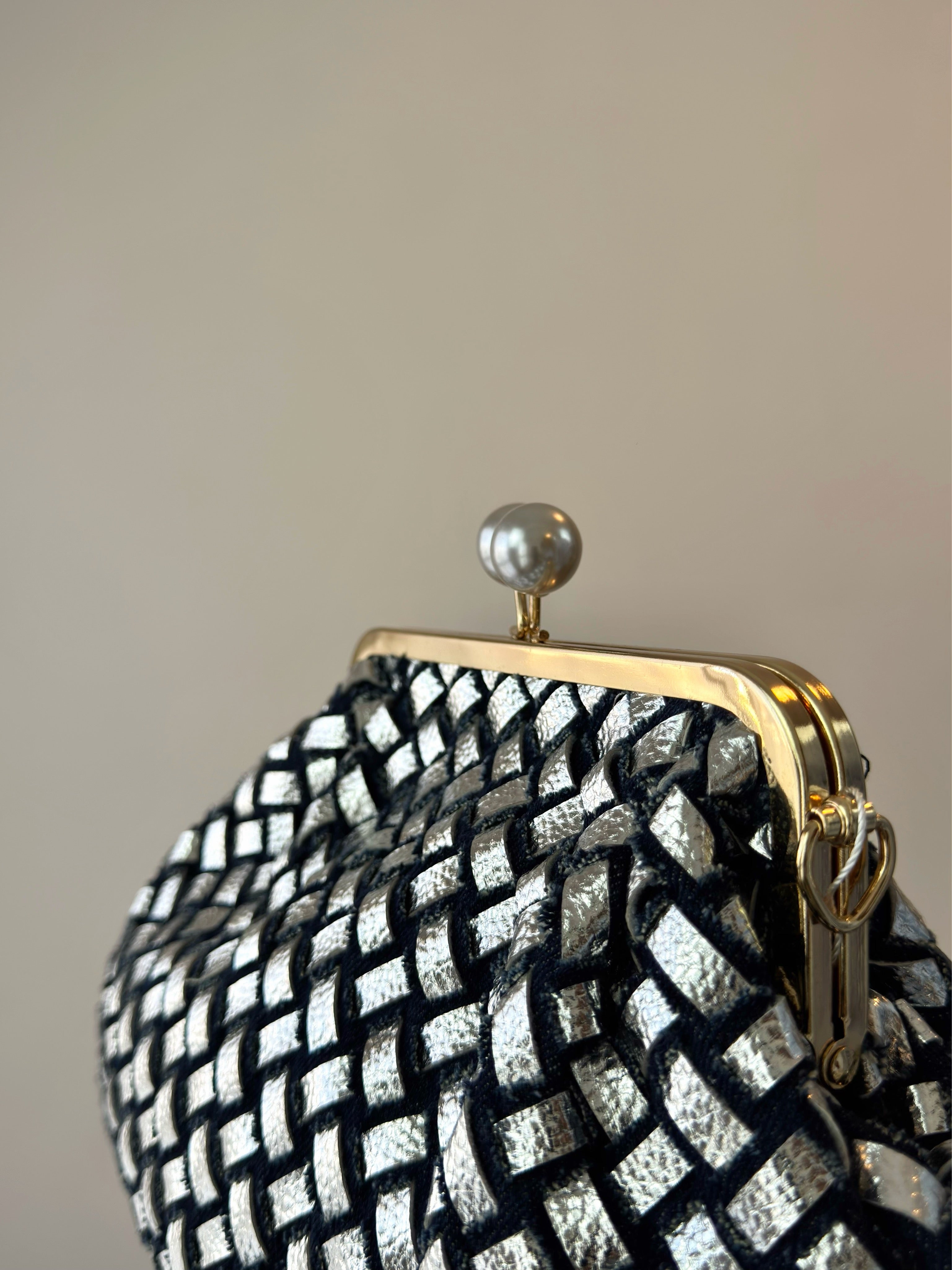 CLUTCH PREMIUM DENIM SILVER GOLD