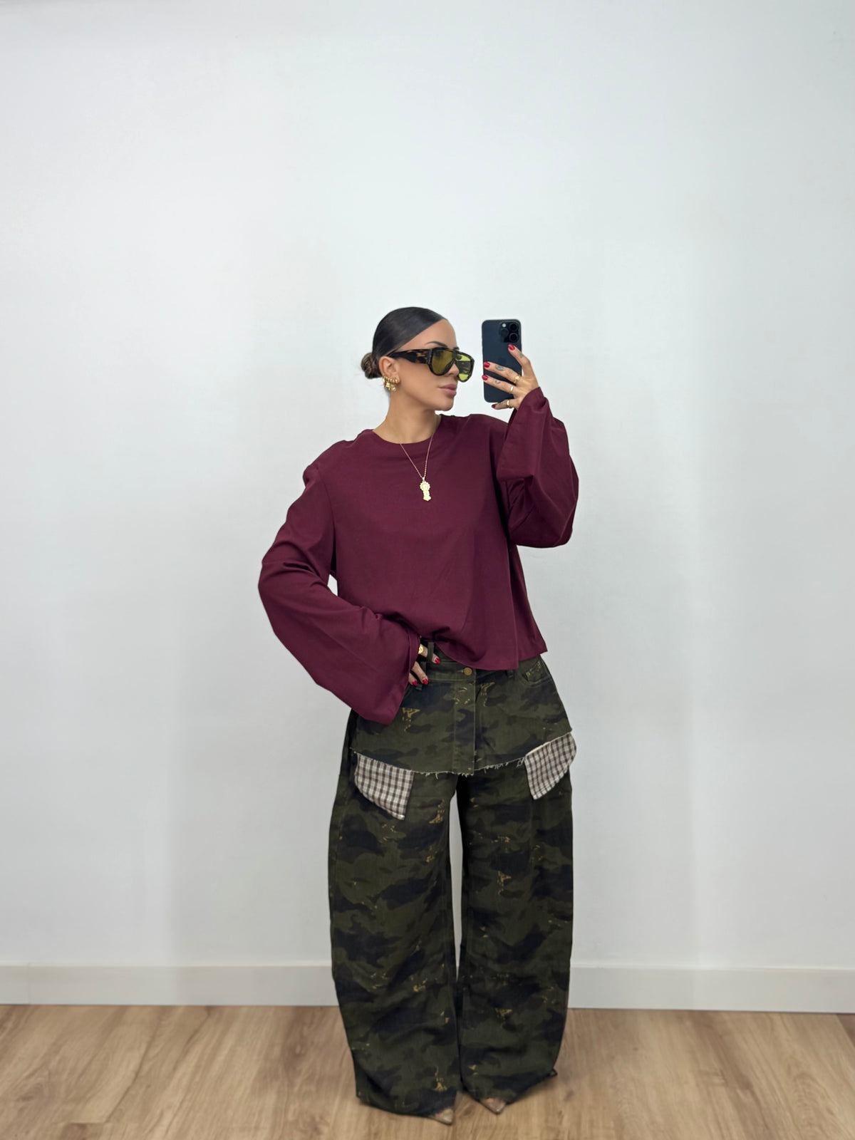 JEANS OVER CAMO