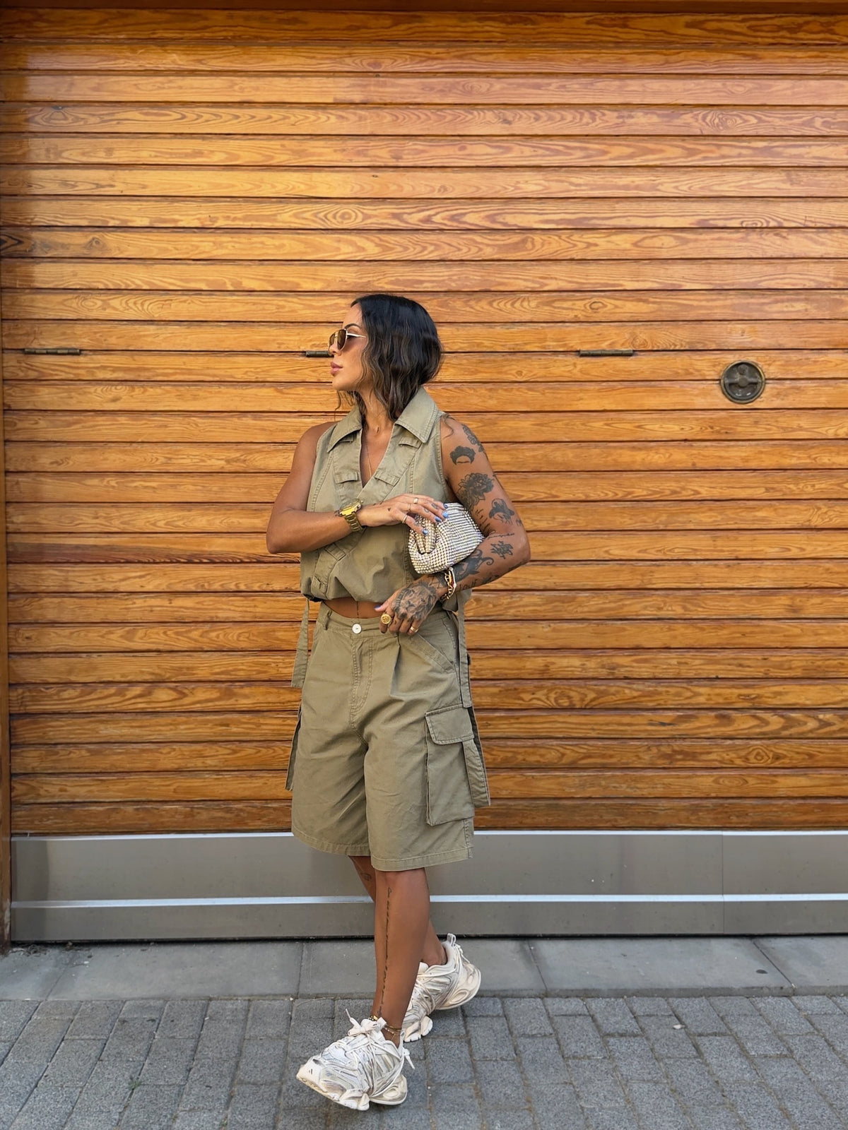 BERMUDA PREMIUM ARMY TAUPE