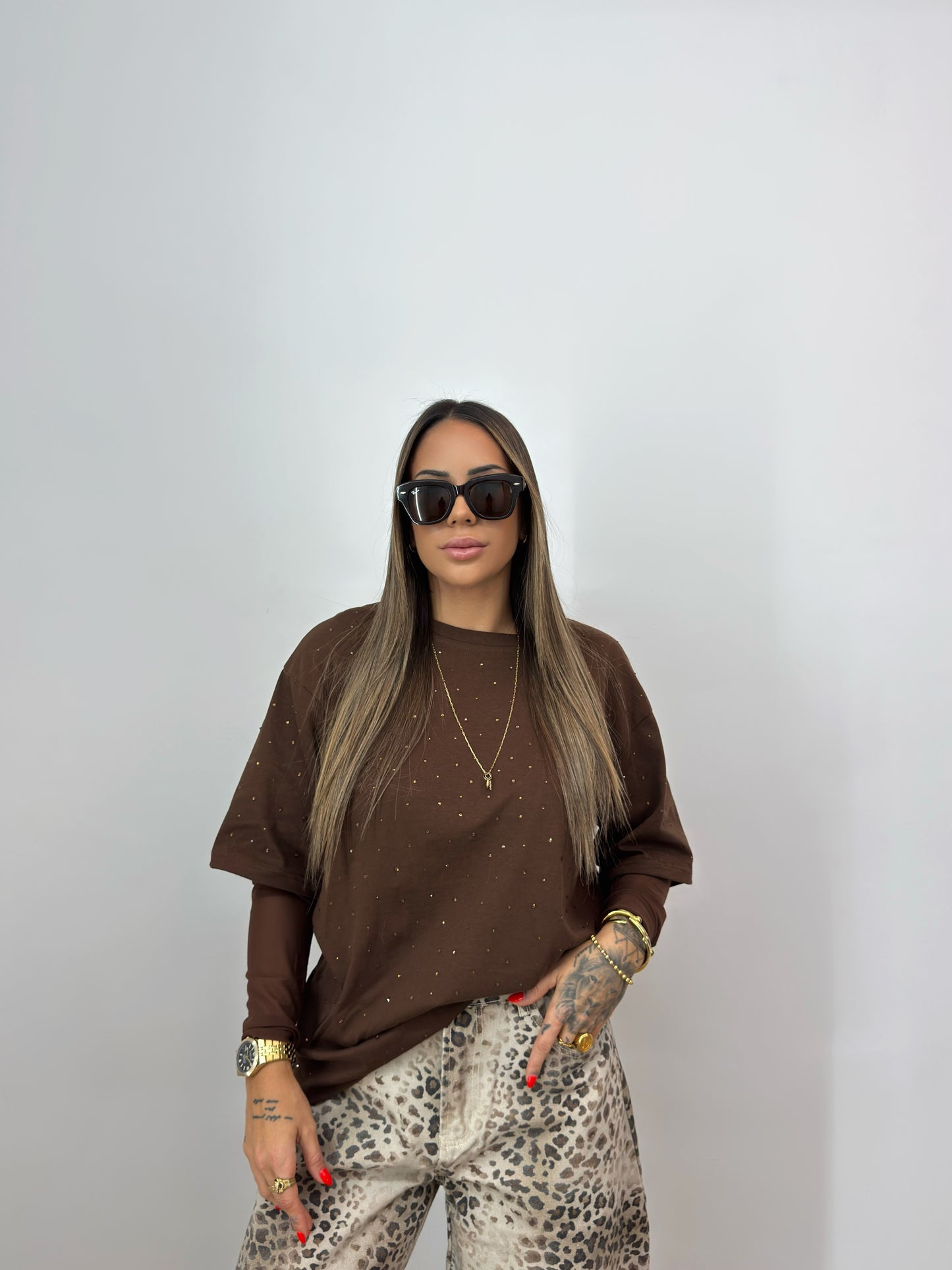CAMISETA OVER PREMIUM SHINNY BROWN