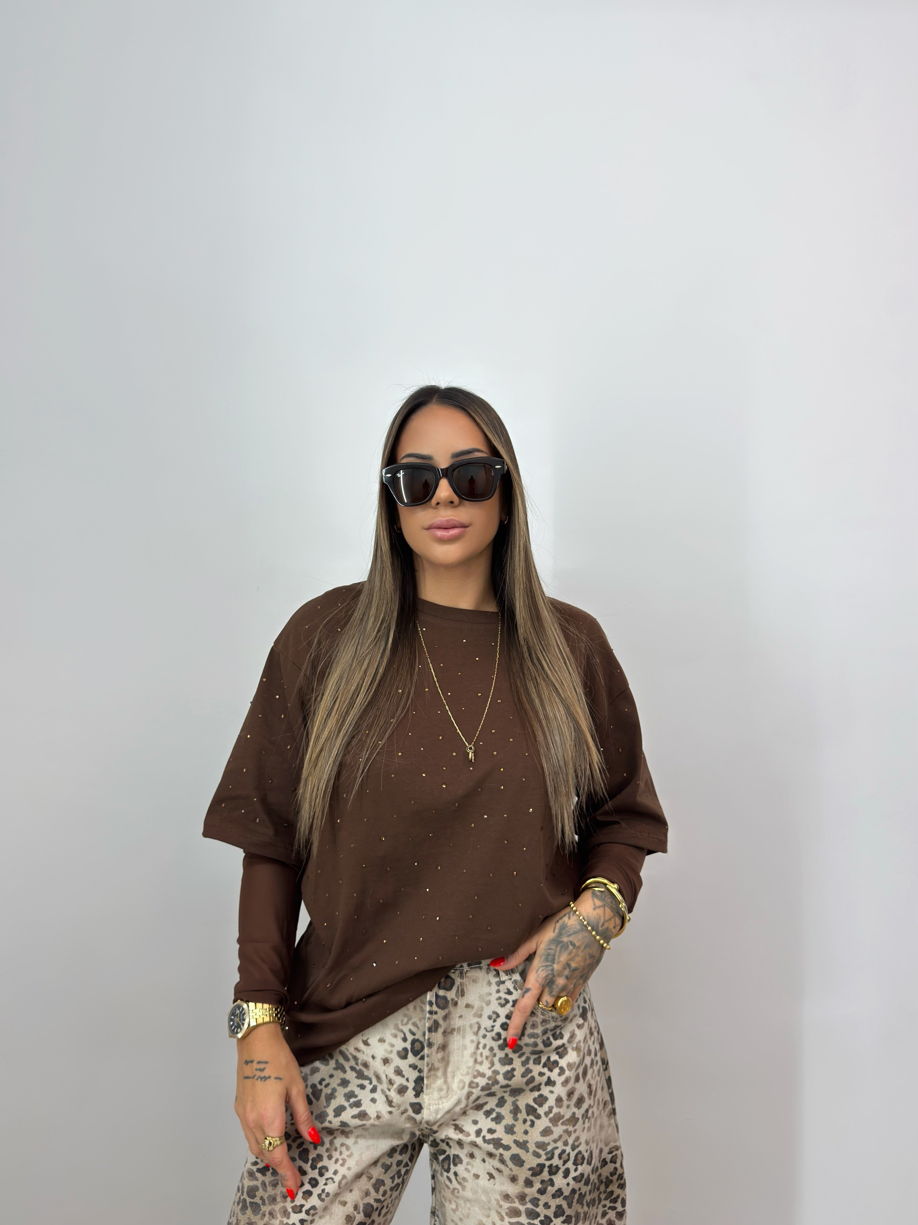 CAMISETA OVER PREMIUM SHINNY BROWN