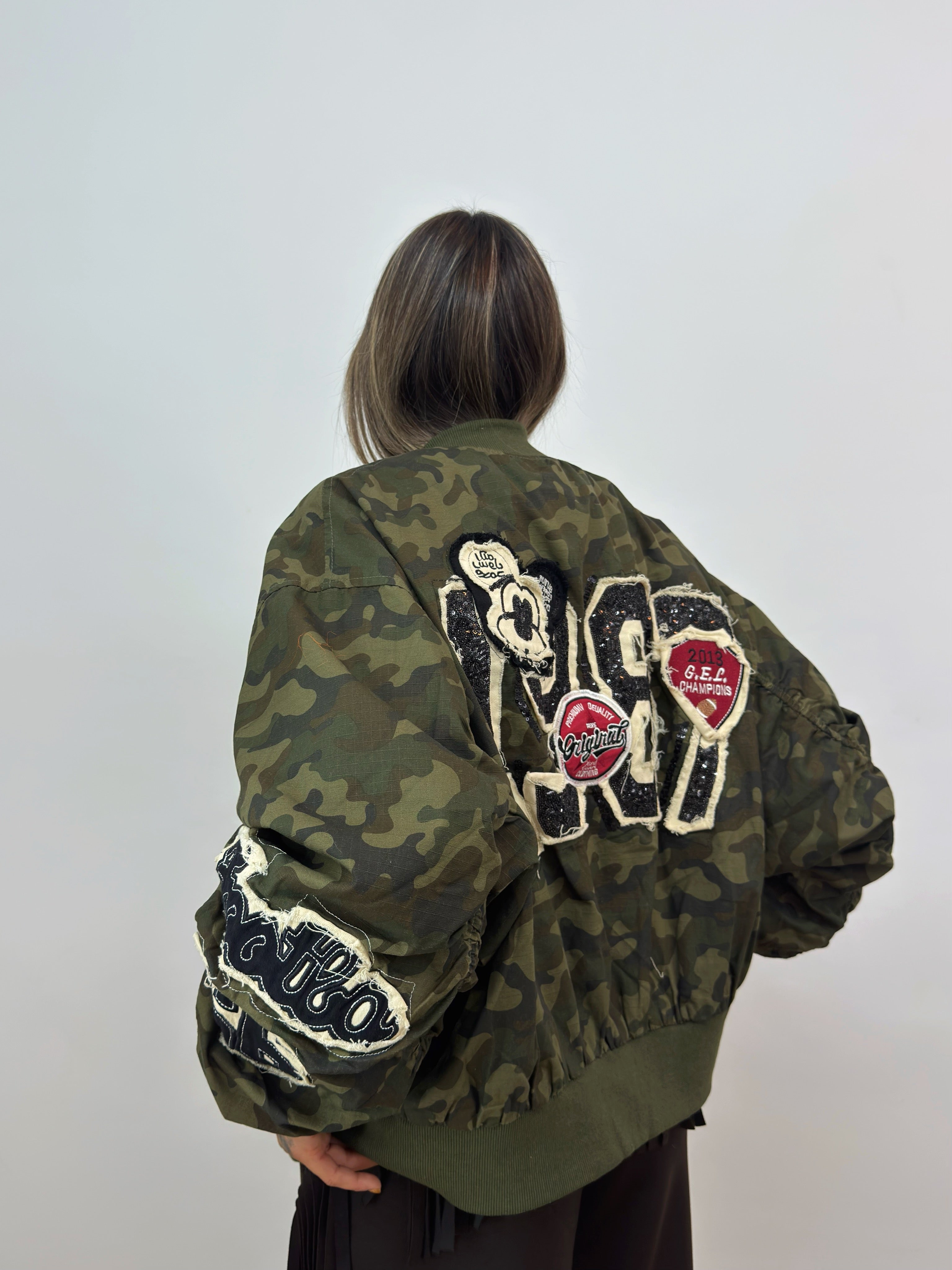 BOMBER OVER PREMIUM CAMU