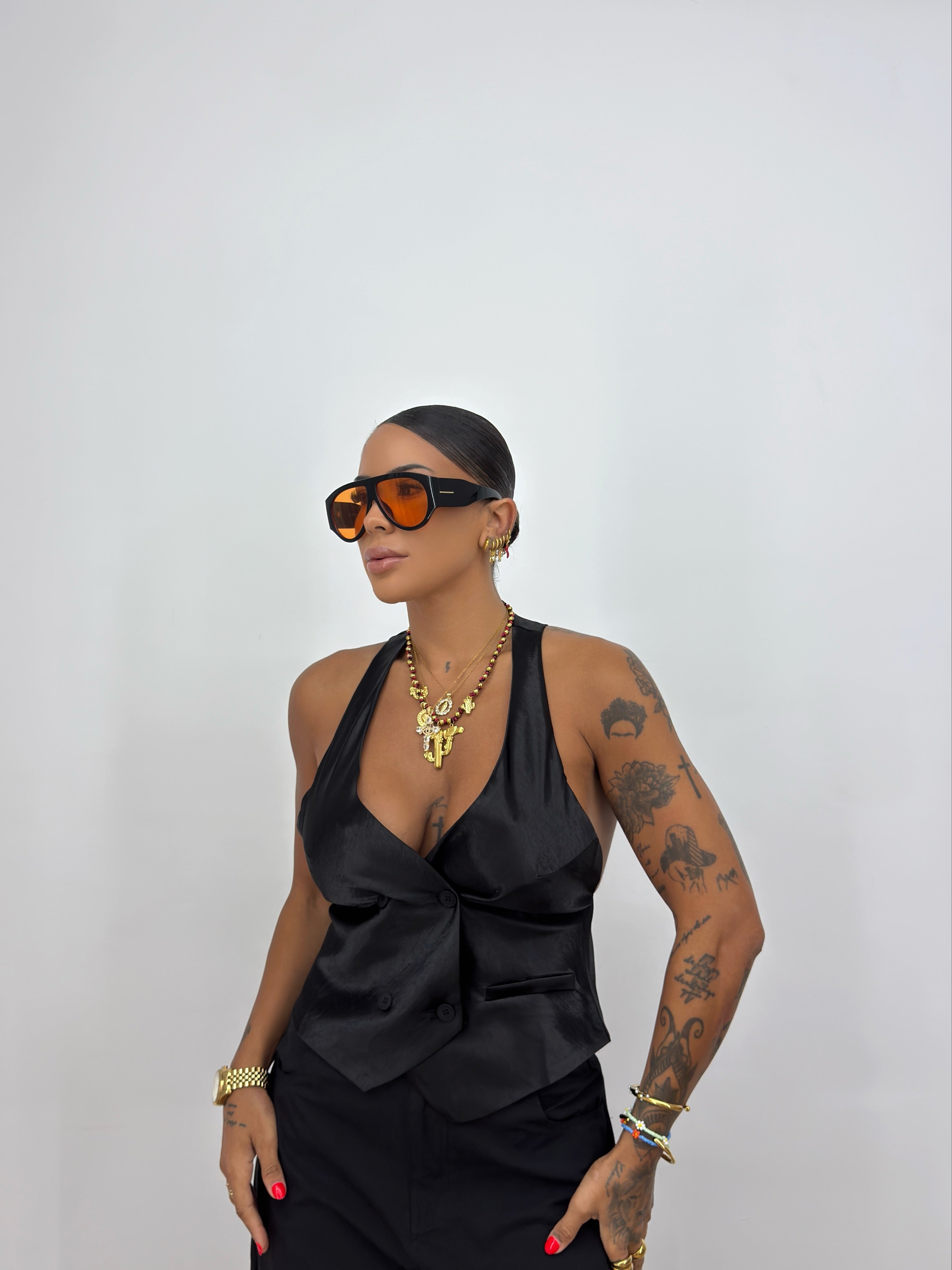 TOP | CHALECO PREMIUM ESCOTE BLACK