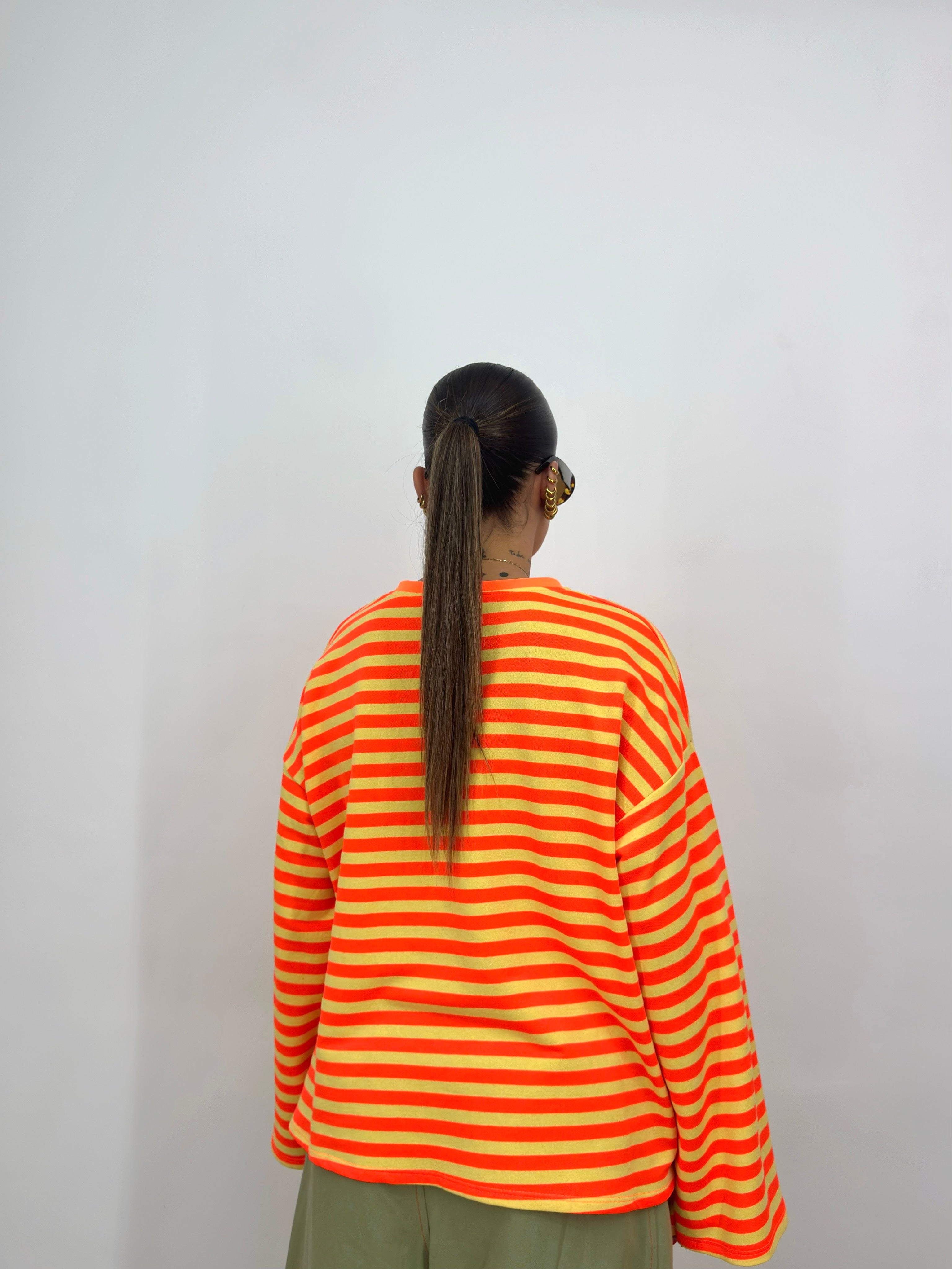 SUDADERA OVER PREMIUM FLÚOR WALLY