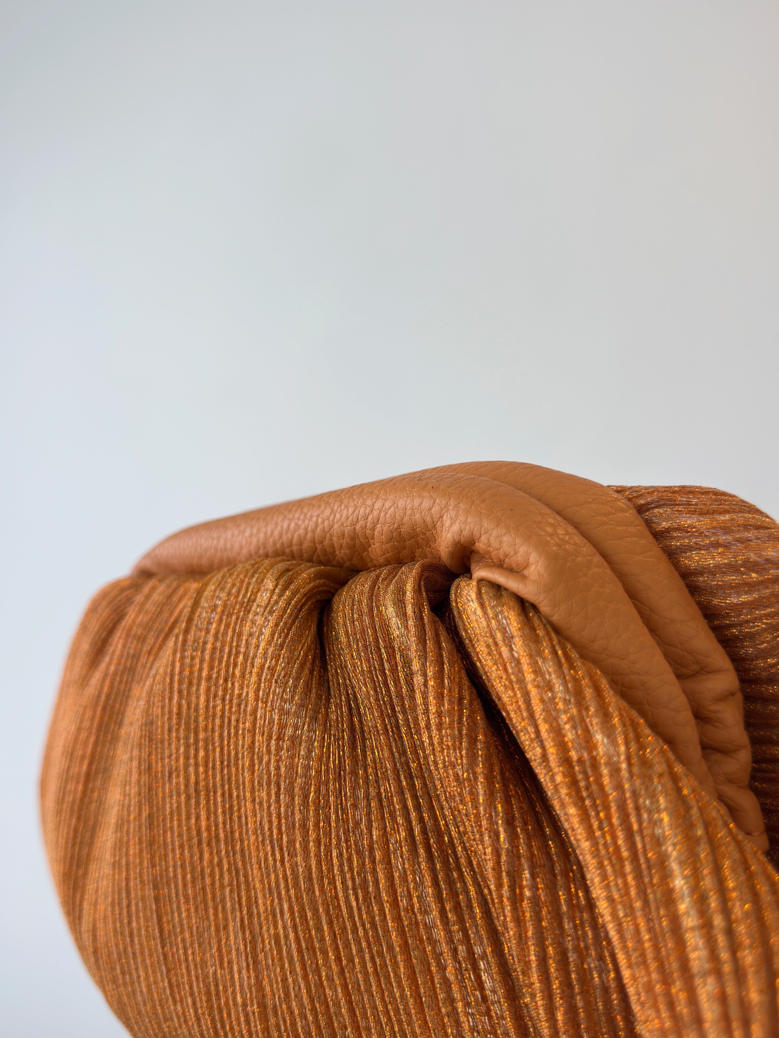 CLUTCH SHINNY ORANGE