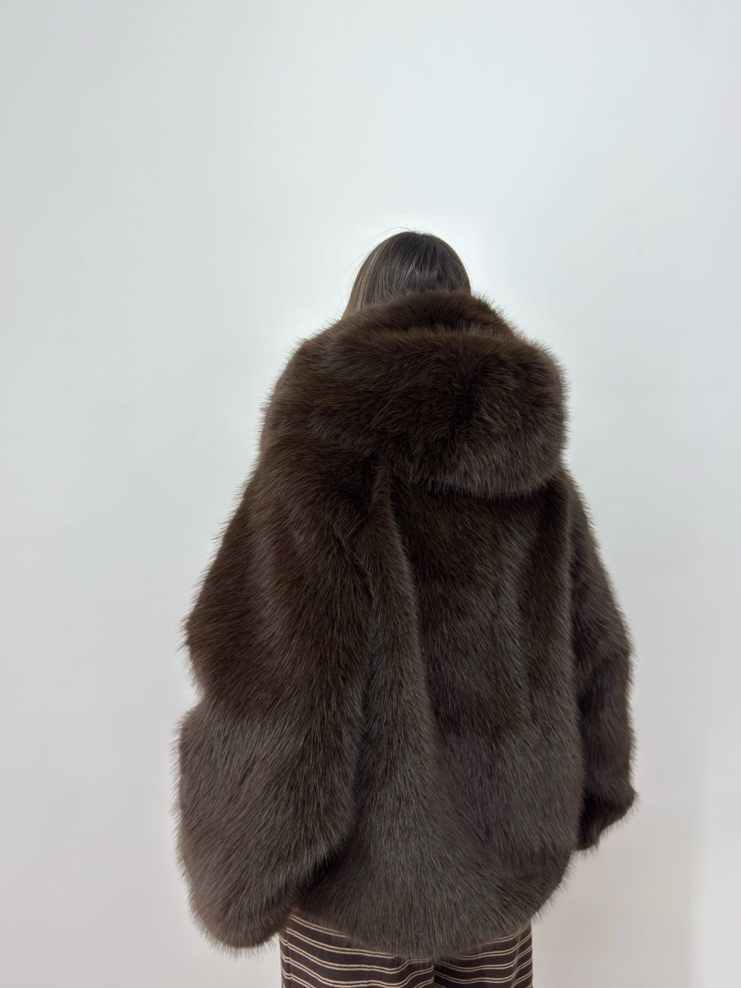 ABRIGO PREMIUM LIAM CHOCO