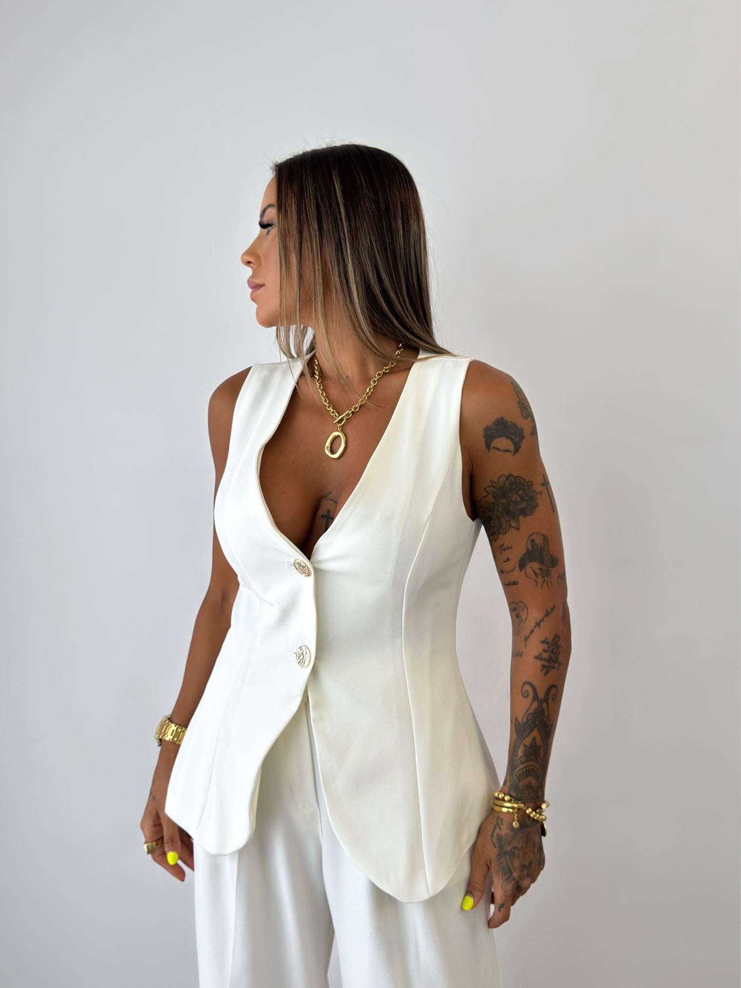 TRAJE CHAL WHITE