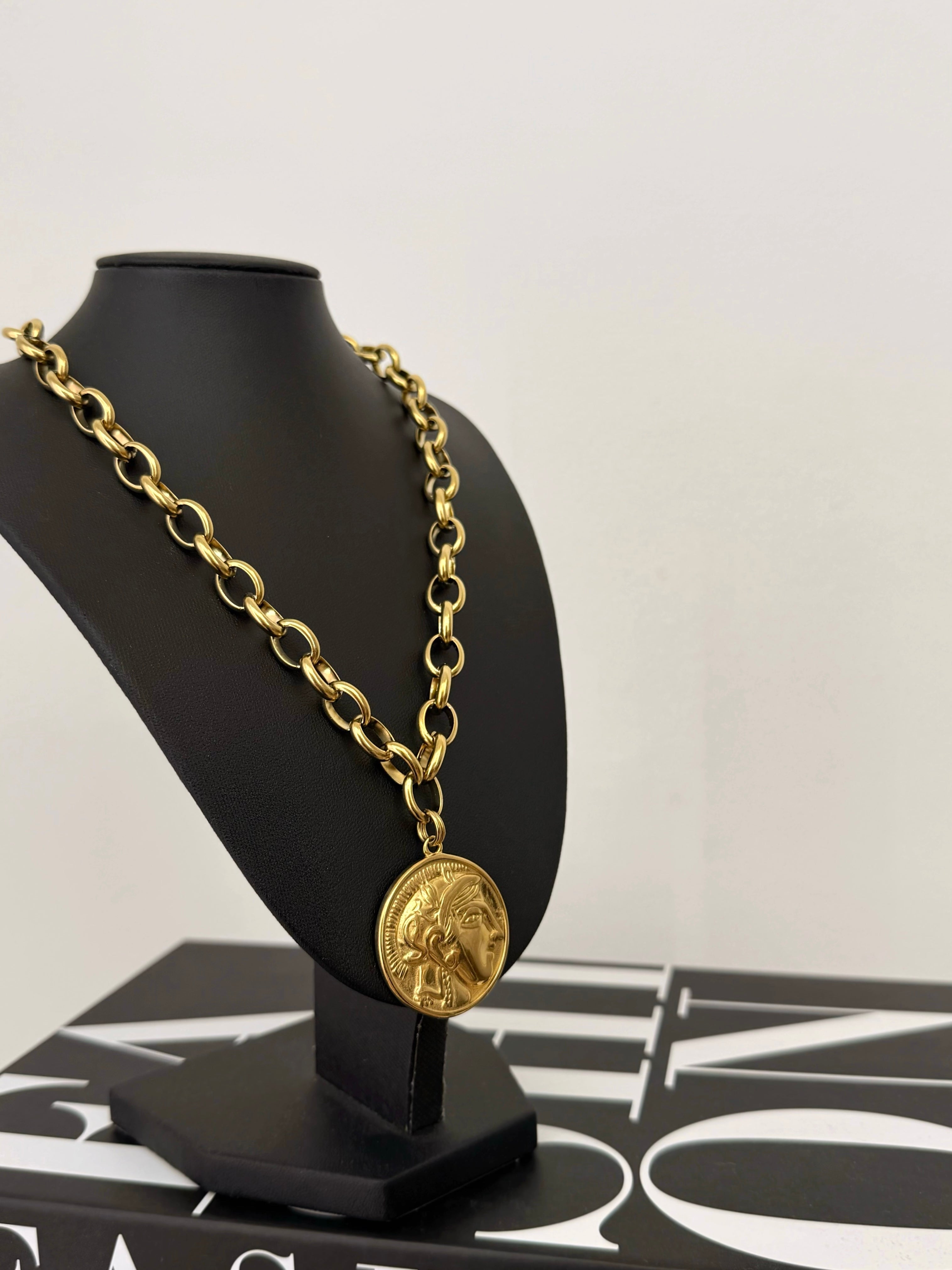 COLLAR BIG COIN