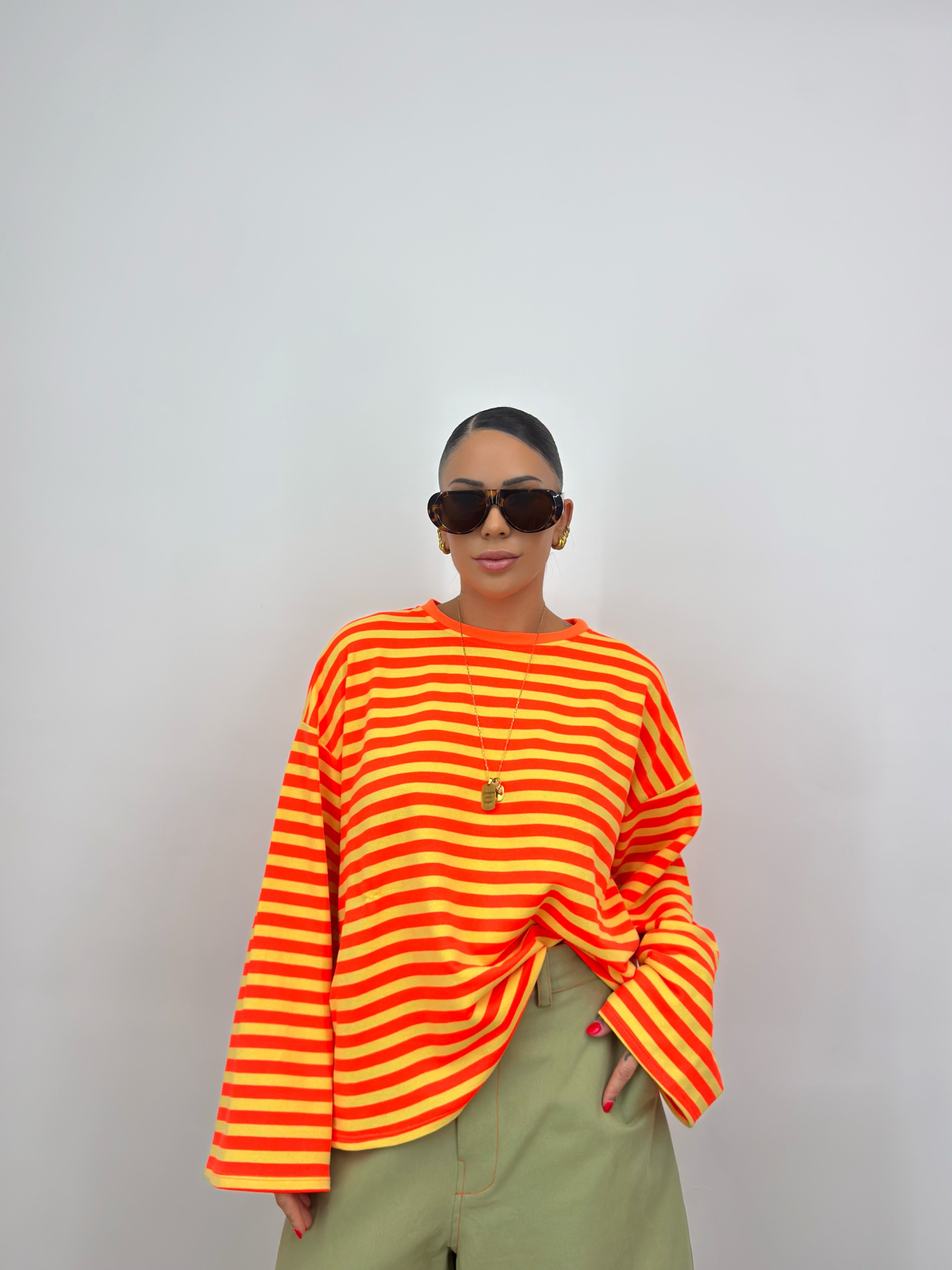 SUDADERA OVER PREMIUM FLÚOR WALLY