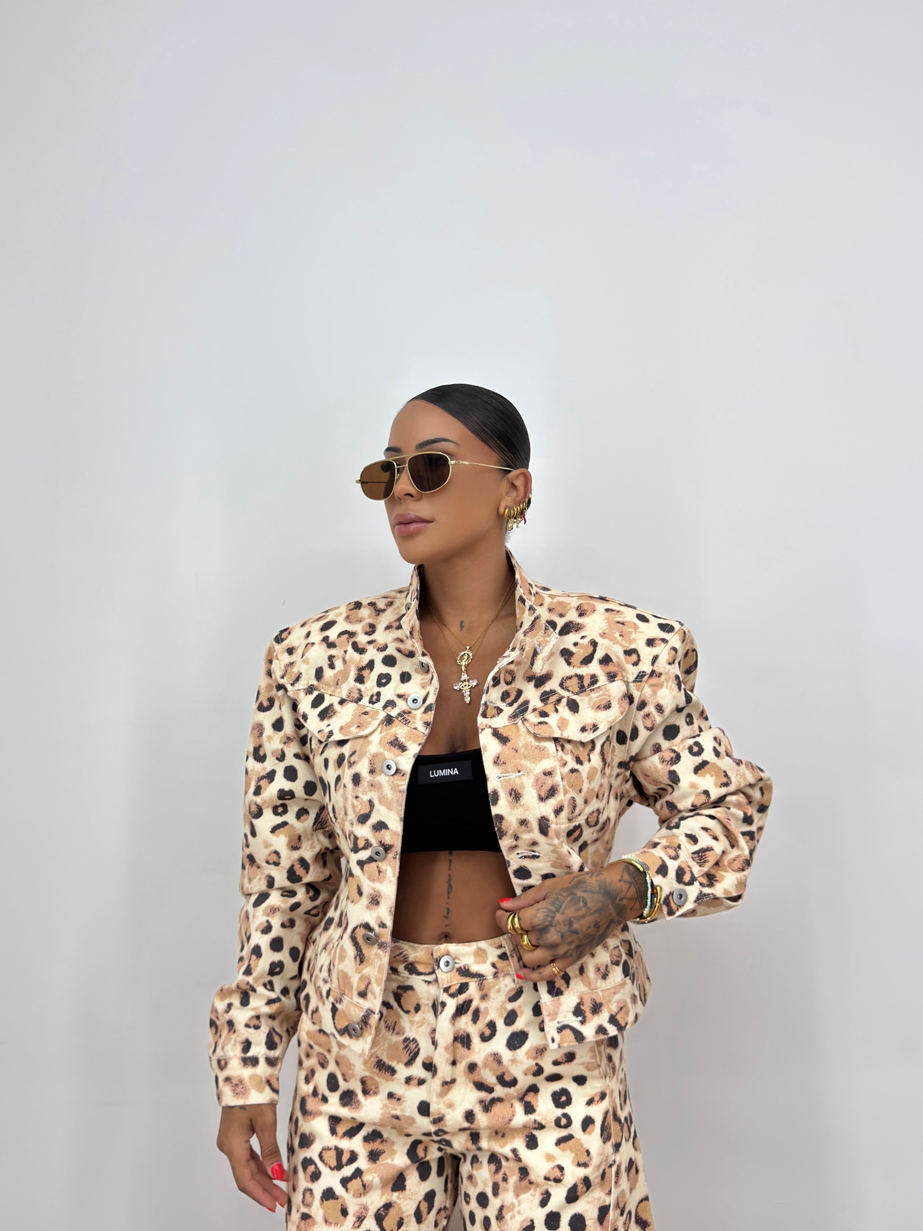 CHAQUETA PREMIUM DENIM LEOPARD