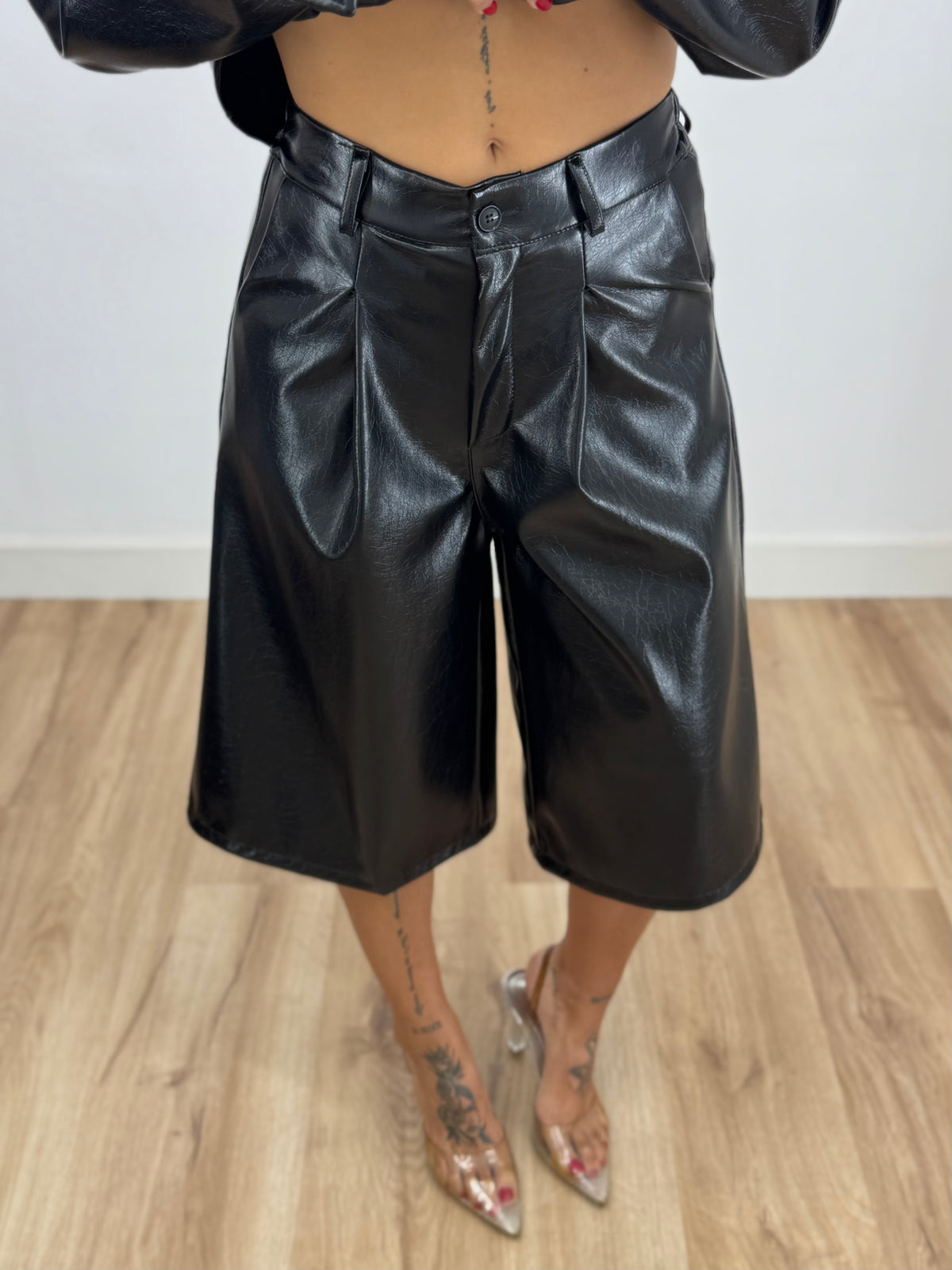 BERMUDA ECO PIEL BLACK
