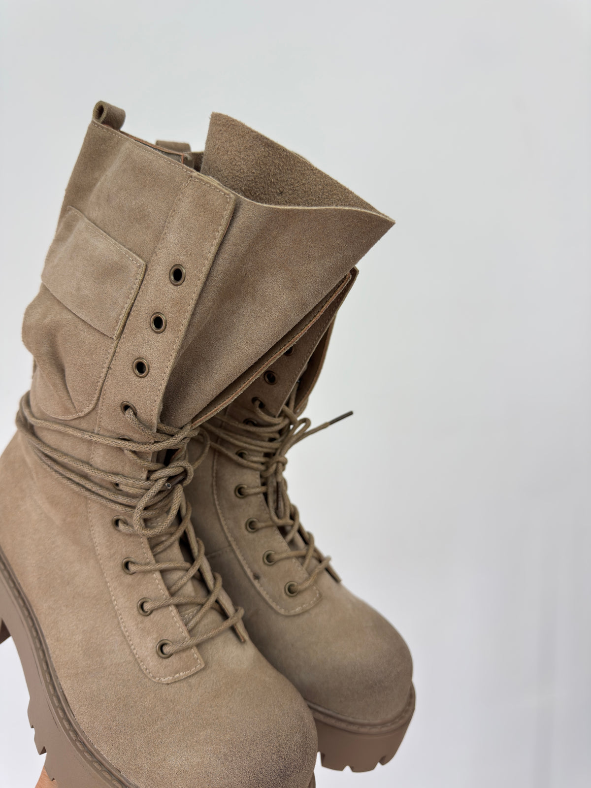 BOTAS ANTE NUDD TRUCK