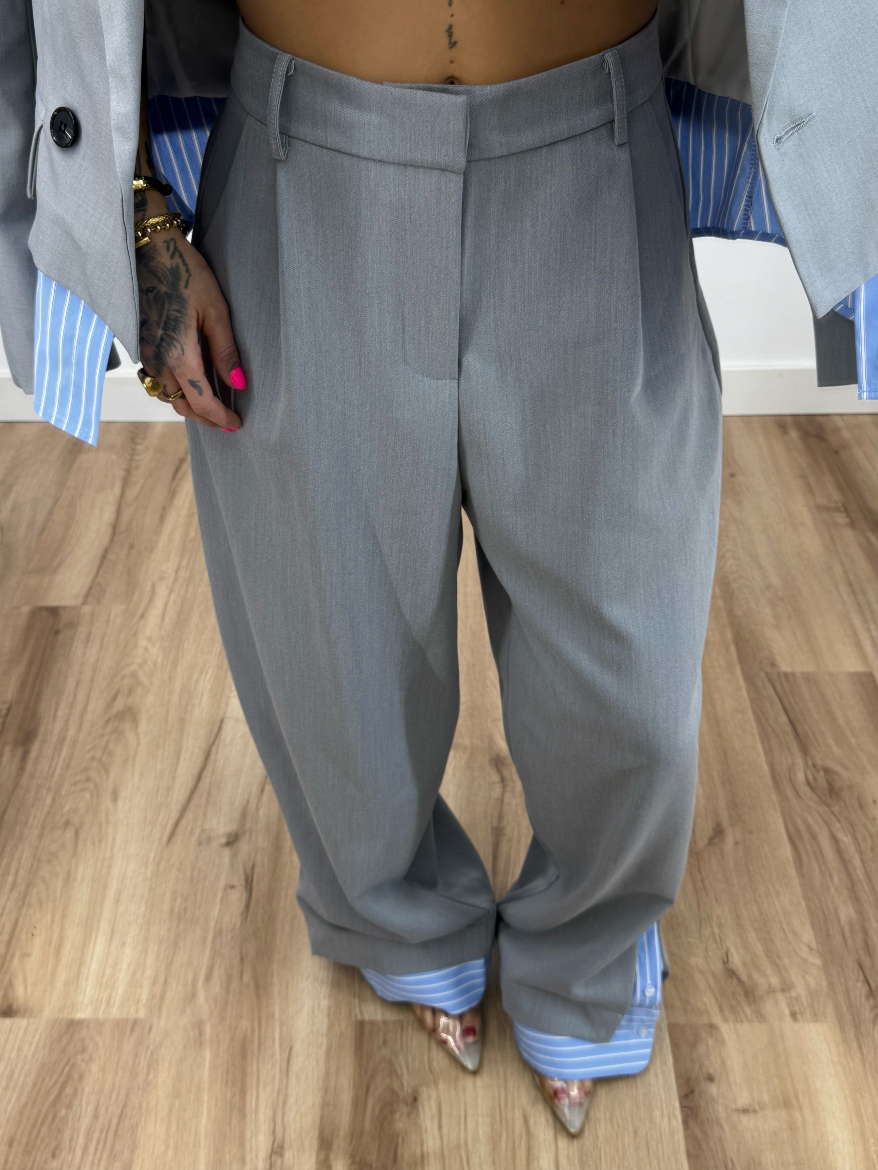 PANTALÓN TRAJE LUMINA CAMI