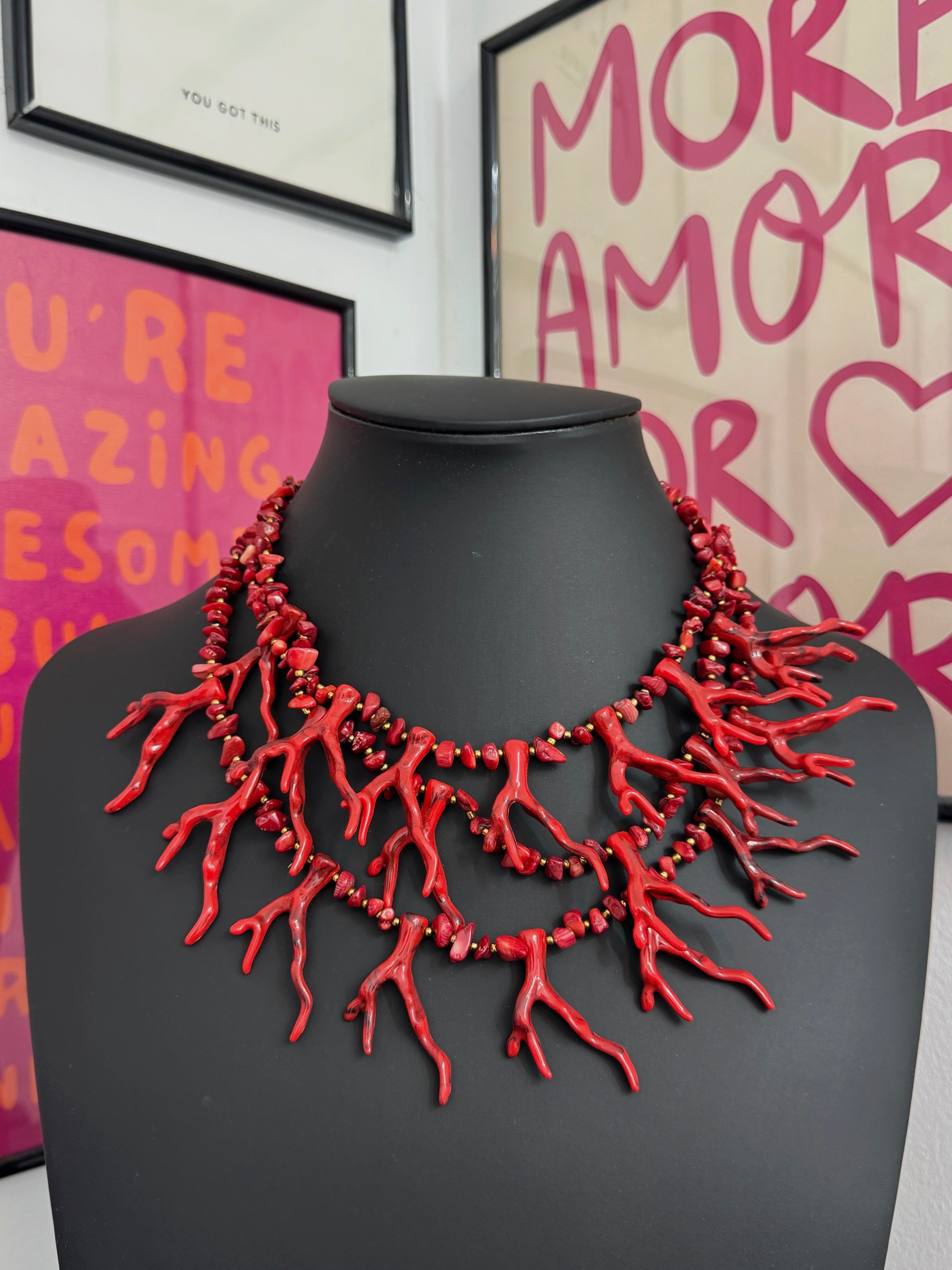 COLLAR TRIPLE CORAL