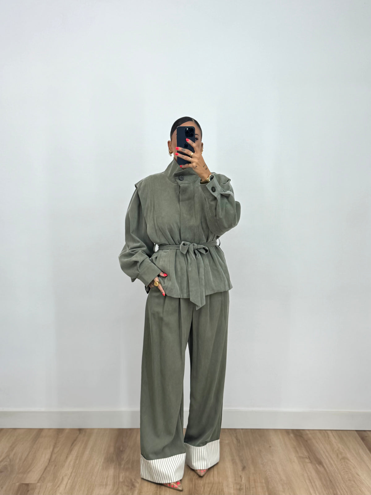 CHAQUETA LYOCELL LUMINA OLIVE